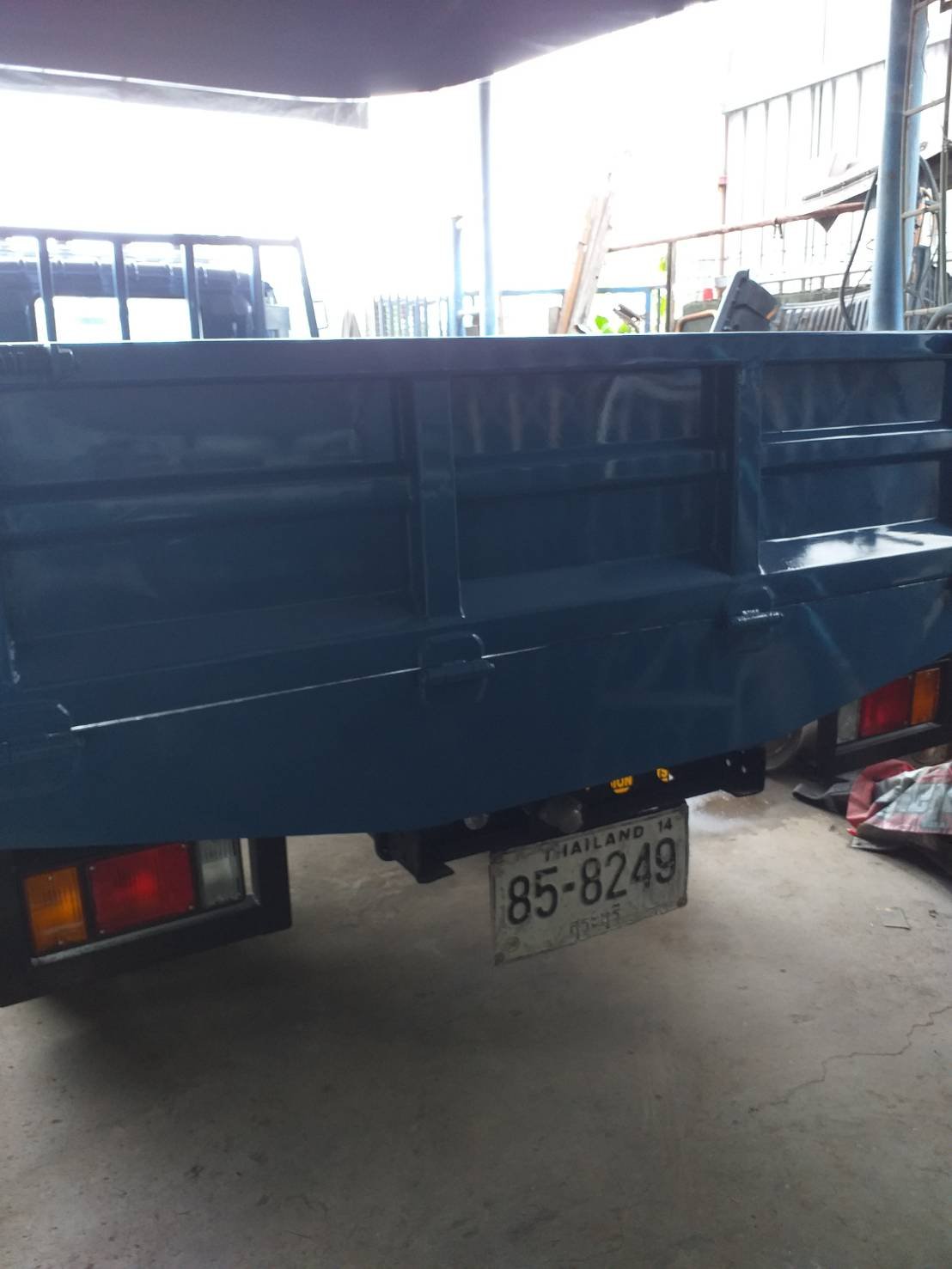 ขายรถ 6 ล้อ isuzu NPR 115 แรง ขายรถ 6 ล้อ isuzu NPR 115 แรง