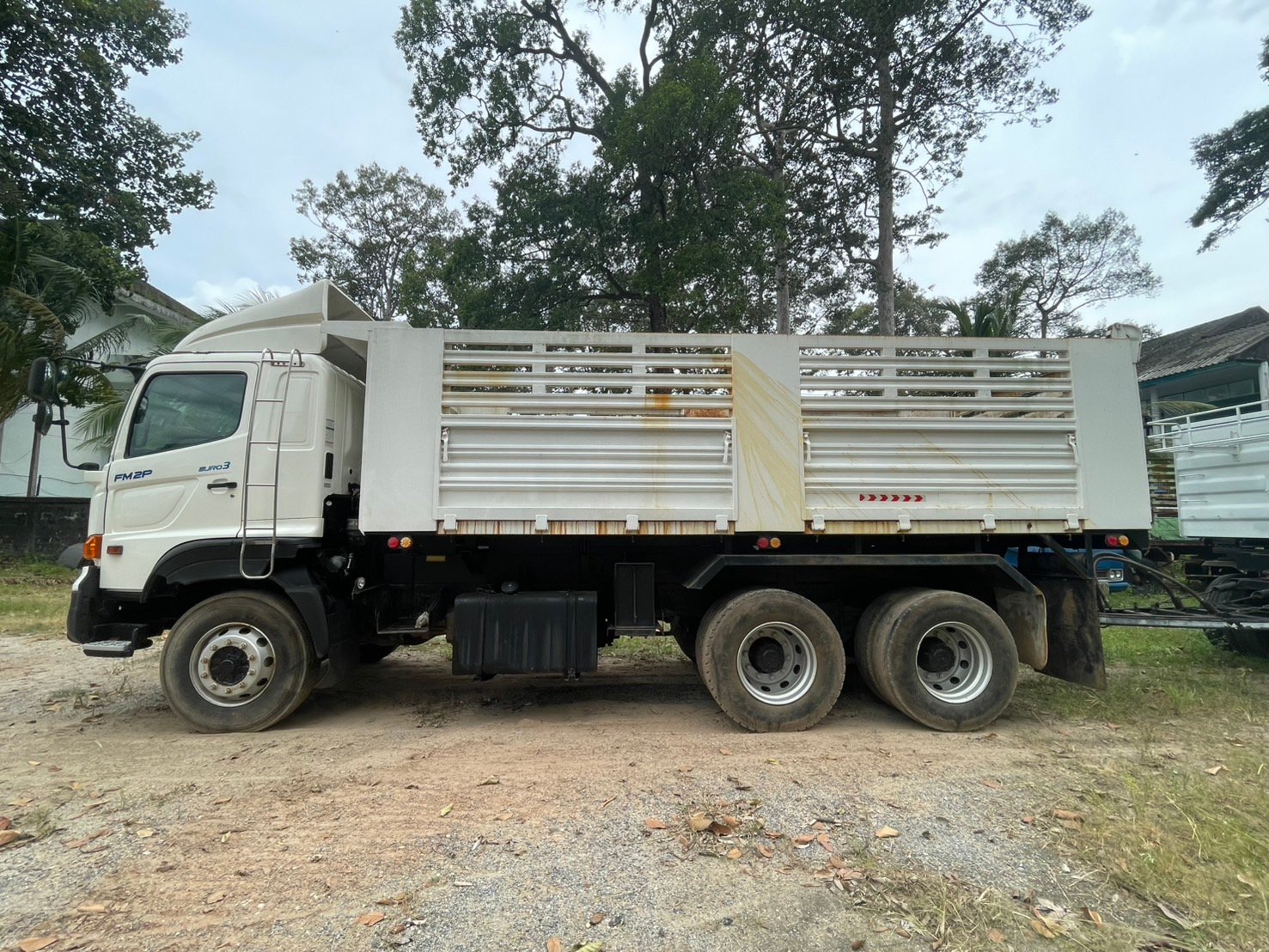 ขายรถสิบล้อ hino 380 แรง