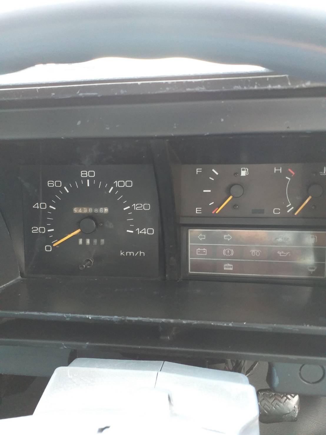 ขายรถ 6 ล้อ isuzu NPR 115 แรง