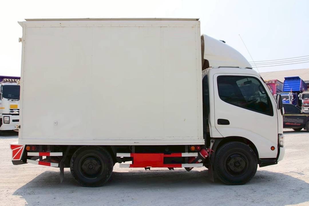 สี่ล้อตู้ HINO XZU 136แรง ปี2563 (3262)