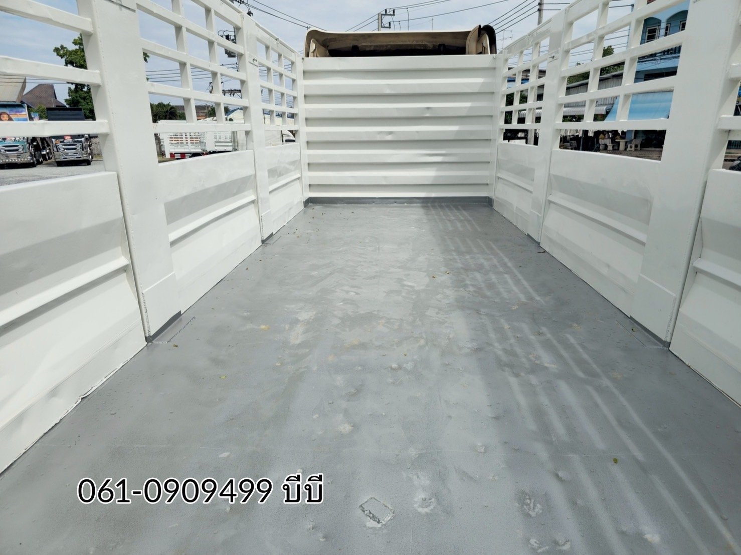 สิบสองล้อกระบะคอก Volvo FM 440 แรงม้า ปี 2556 (2890) สิบสองล้อกระบะคอก Volvo FM 440 แรงม้า ปี 2556 (2890)