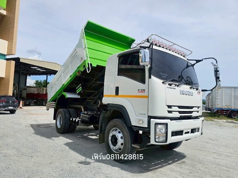 หกล้อดั้มพ์ ISUZU
FTR 240 แรง ปี 2565 (3565) หกล้อดั้มพ์ ISUZU
FTR 240 แรง ปี 2565 (3565)