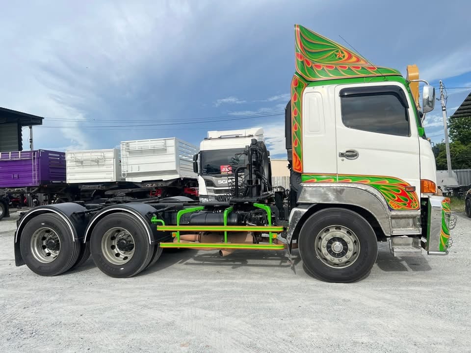สิบล้อหัวลาก HINO FM2P 380 แรง ปี 62
(7351)