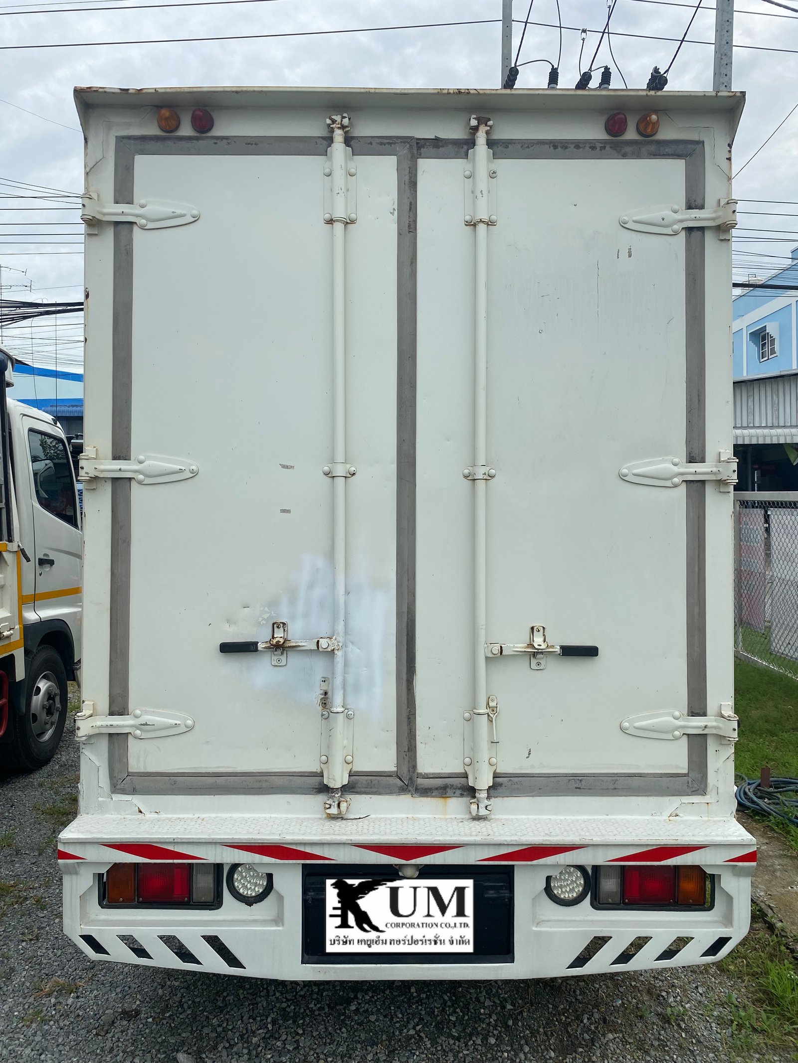 สี่ล้อตู้ HINO XZU 136แรง ปี2563 สี่ล้อตู้ HINO XZU 136แรง ปี2563
