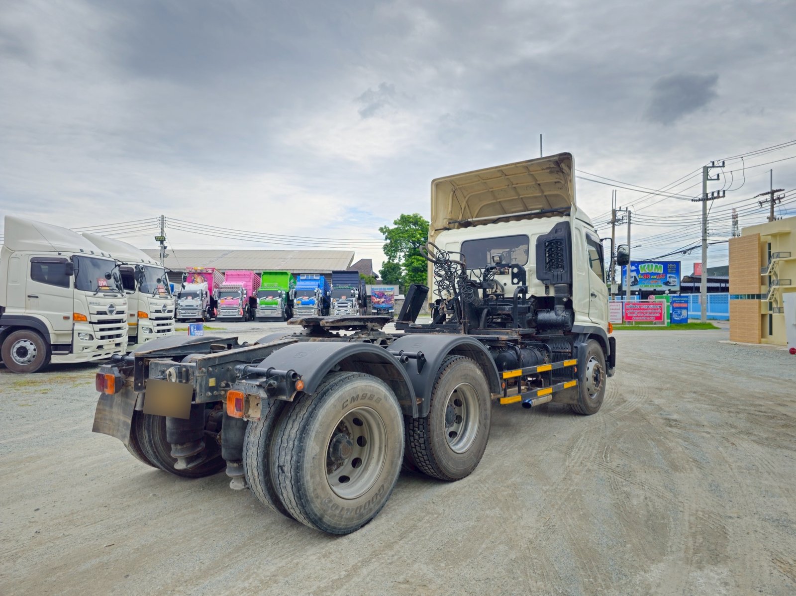 สิบล้อหัวลาก HINO 260แรงม้า ปี65
 (1779)
