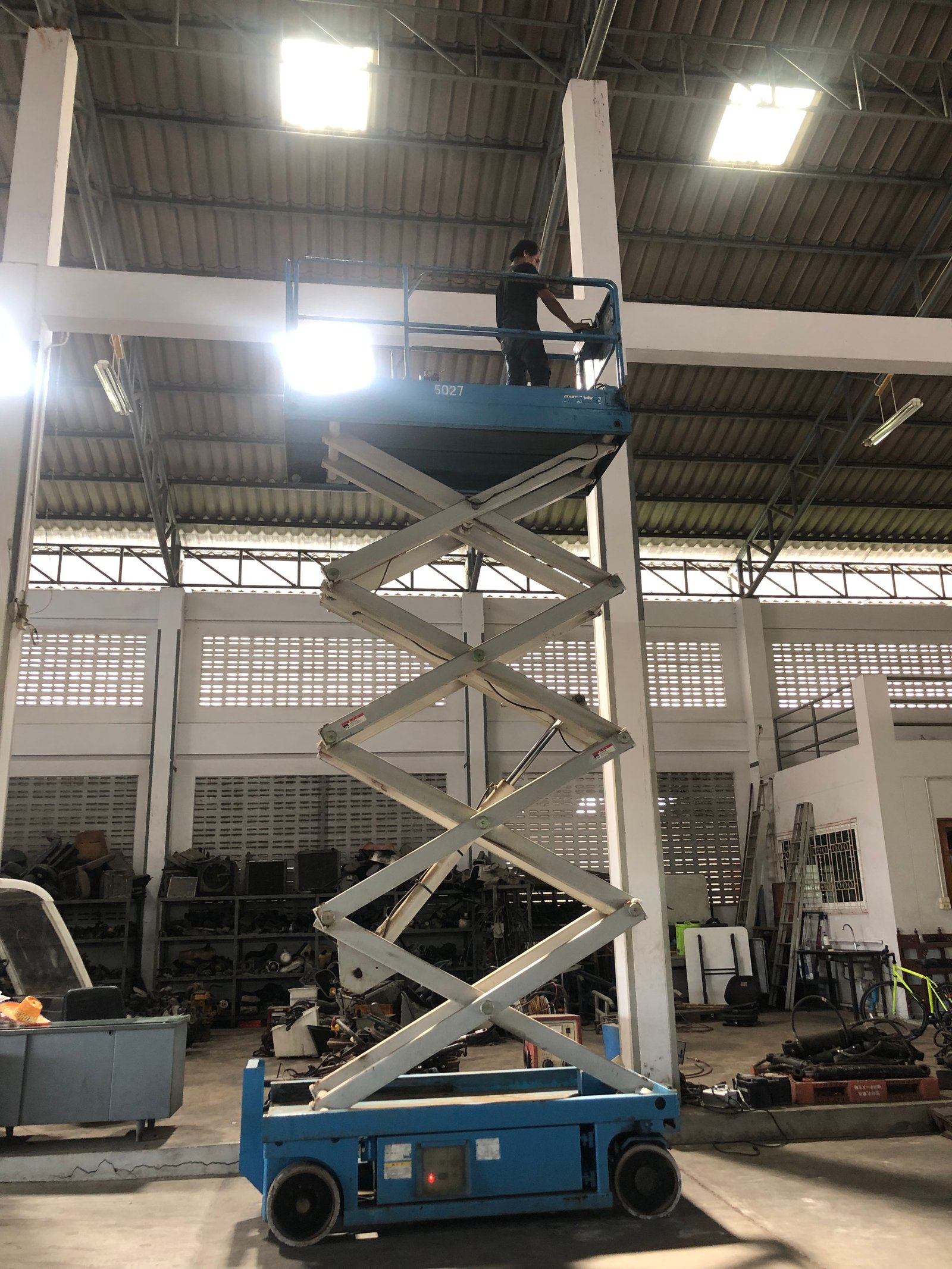 Scissor Lift Smac รุ่น XH-80 Scissor Lift Smac รุ่น XH-80
