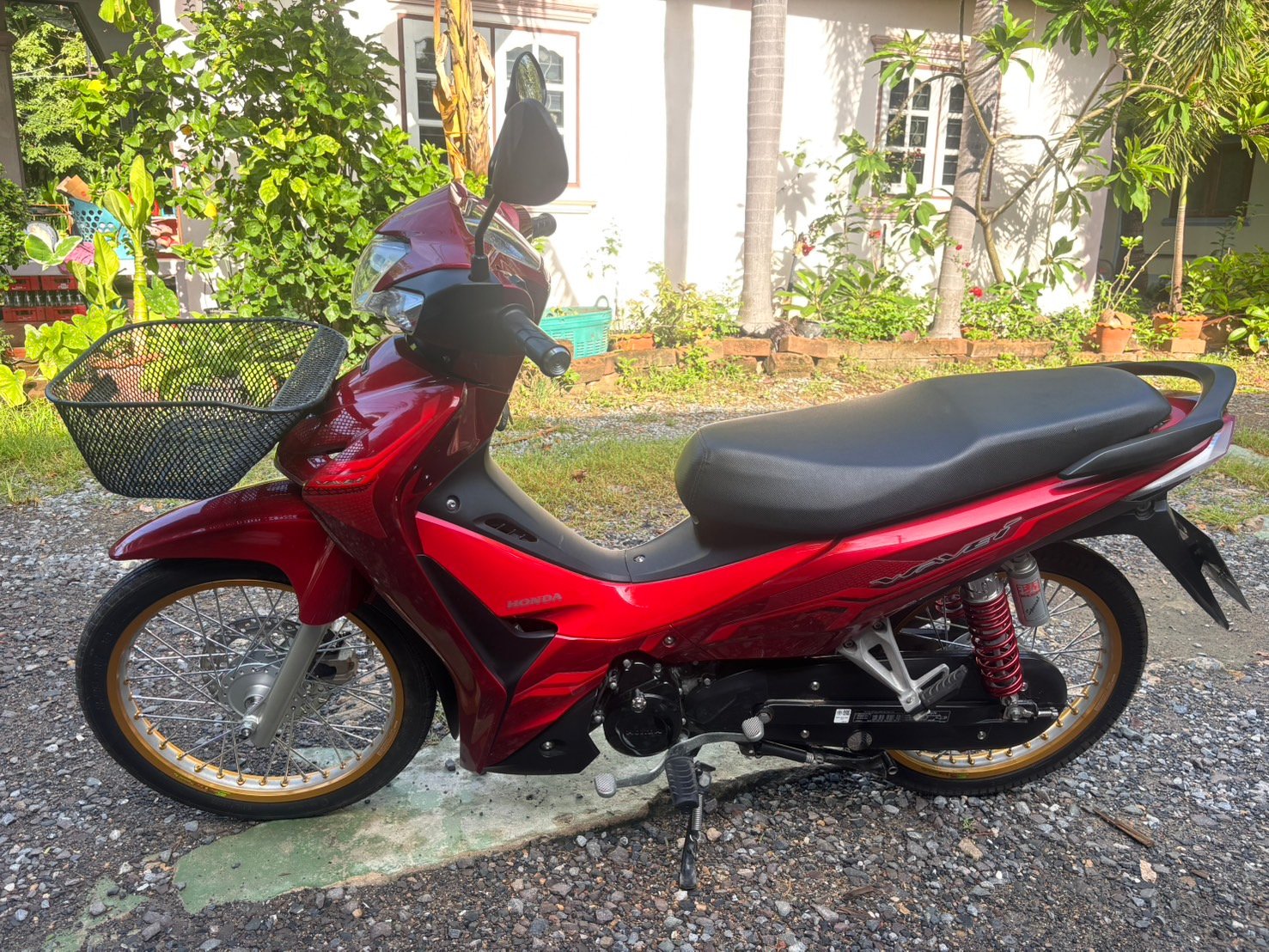 Honda wave110i ปี2021 ไมล์8000สตาร์ทมือ รถมือเดียว Honda wave110i ปี2021 ไมล์8000สตาร์ทมือ รถมือเดียว