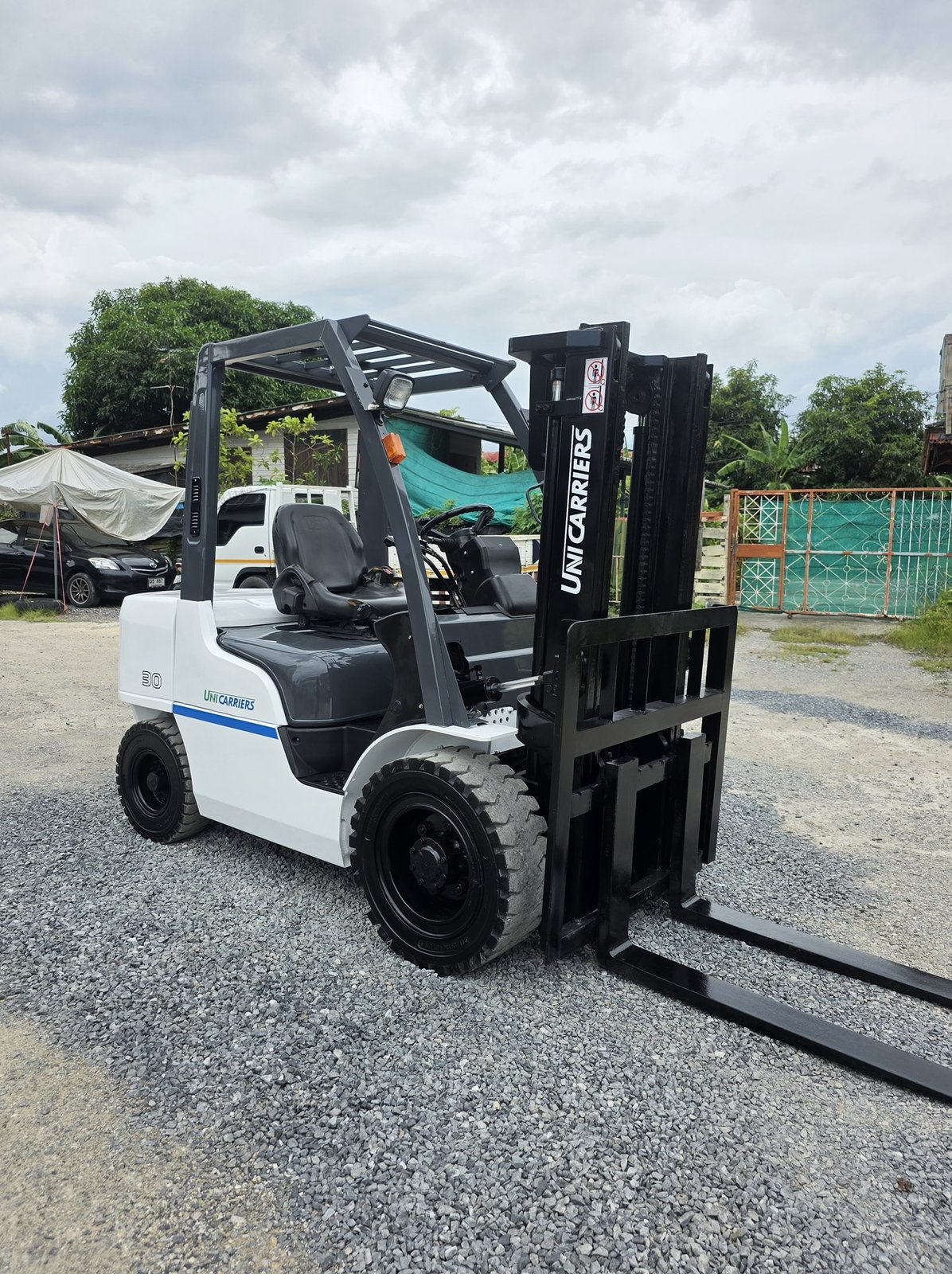 รถโฟล์คลิฟท์มือสอง Unicarriers 3 ตัน