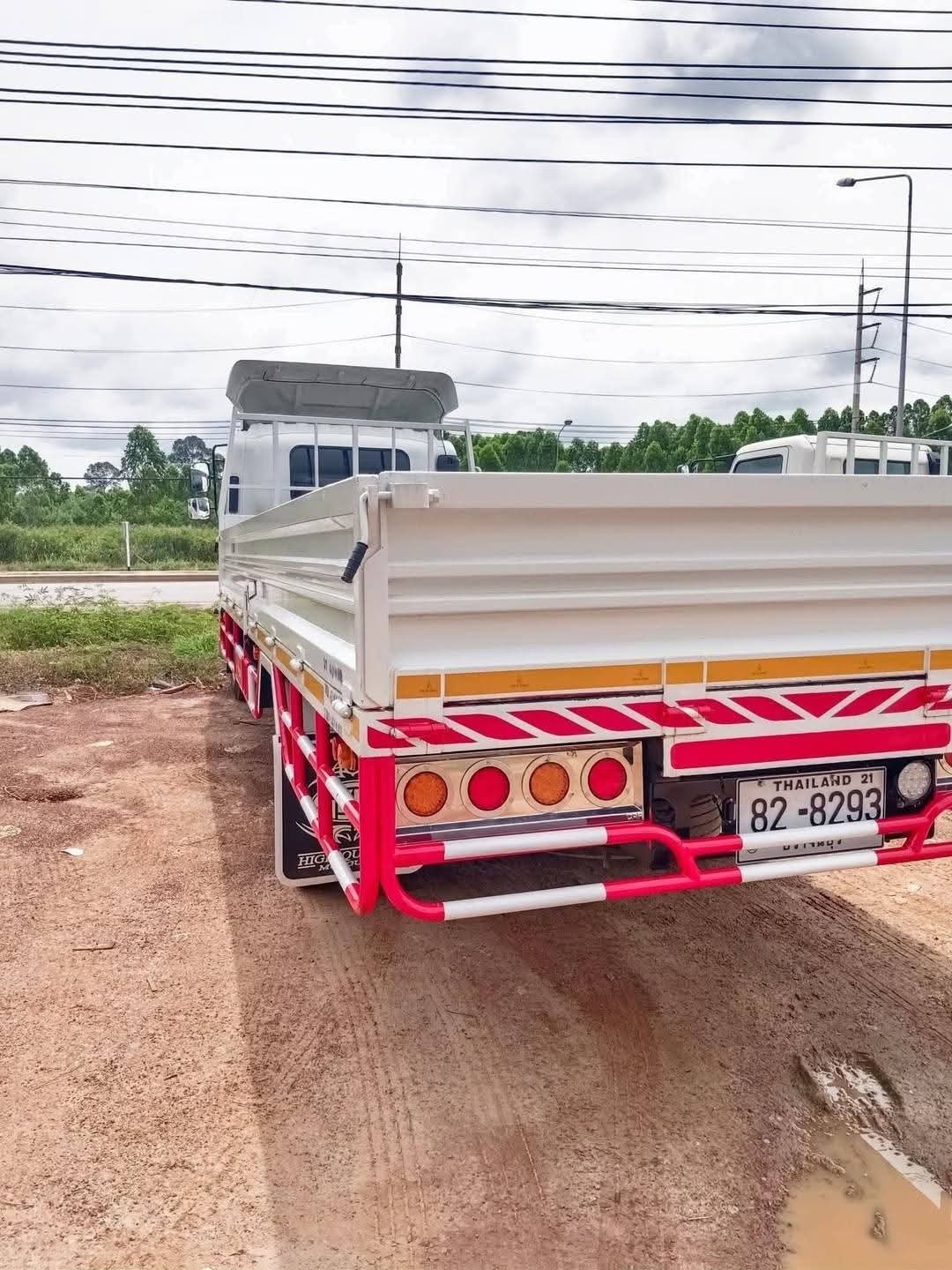 ✅️รถ6ล้อ ISUZU FRR190แรงม้า กระบะสามมิตร 6.50เมตร