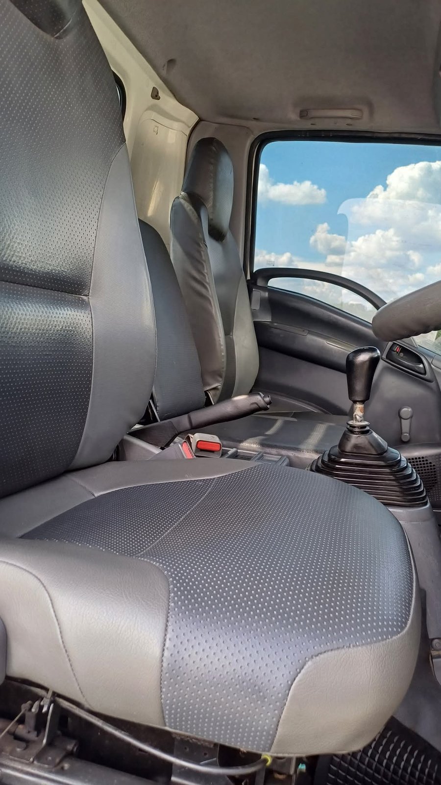 ✅️รถ6ล้อ ISUZU FRR190แรงม้า กระบะสามมิตร 6.50เมตร
