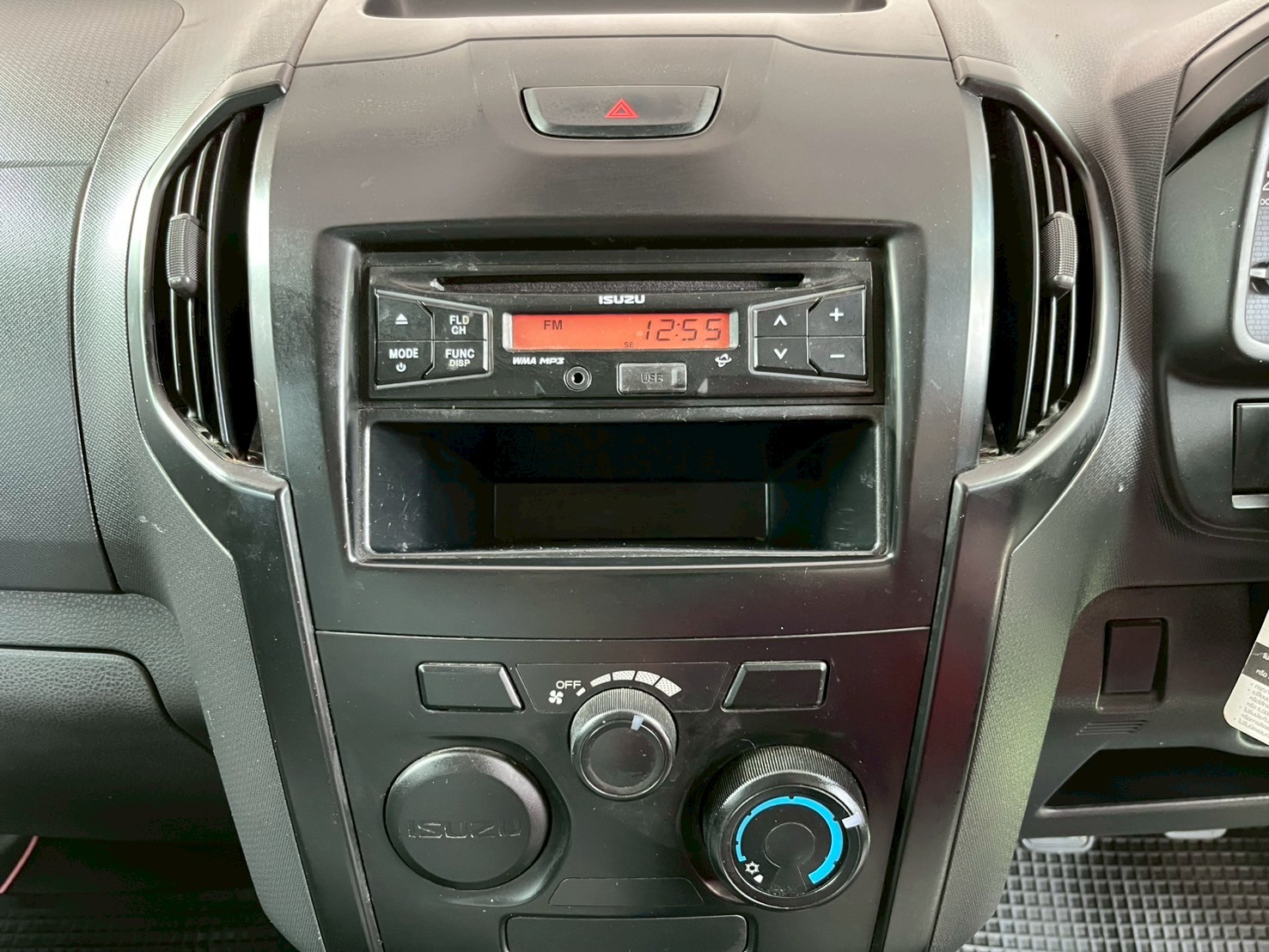 🚛 รถเข้าใหม่!!!!ISUZU D-MAX SPARK 1.9 B  MT ปี 2020