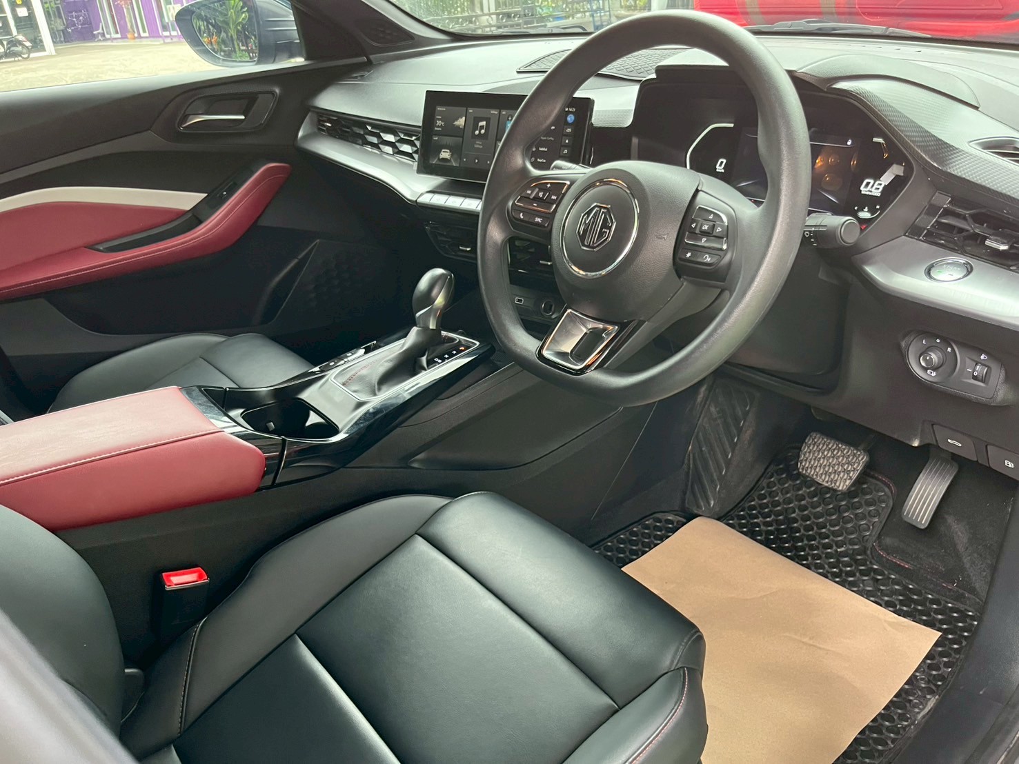 🚘 MG 5 TOP 1.5 X SUNROOF AT ปี 2024