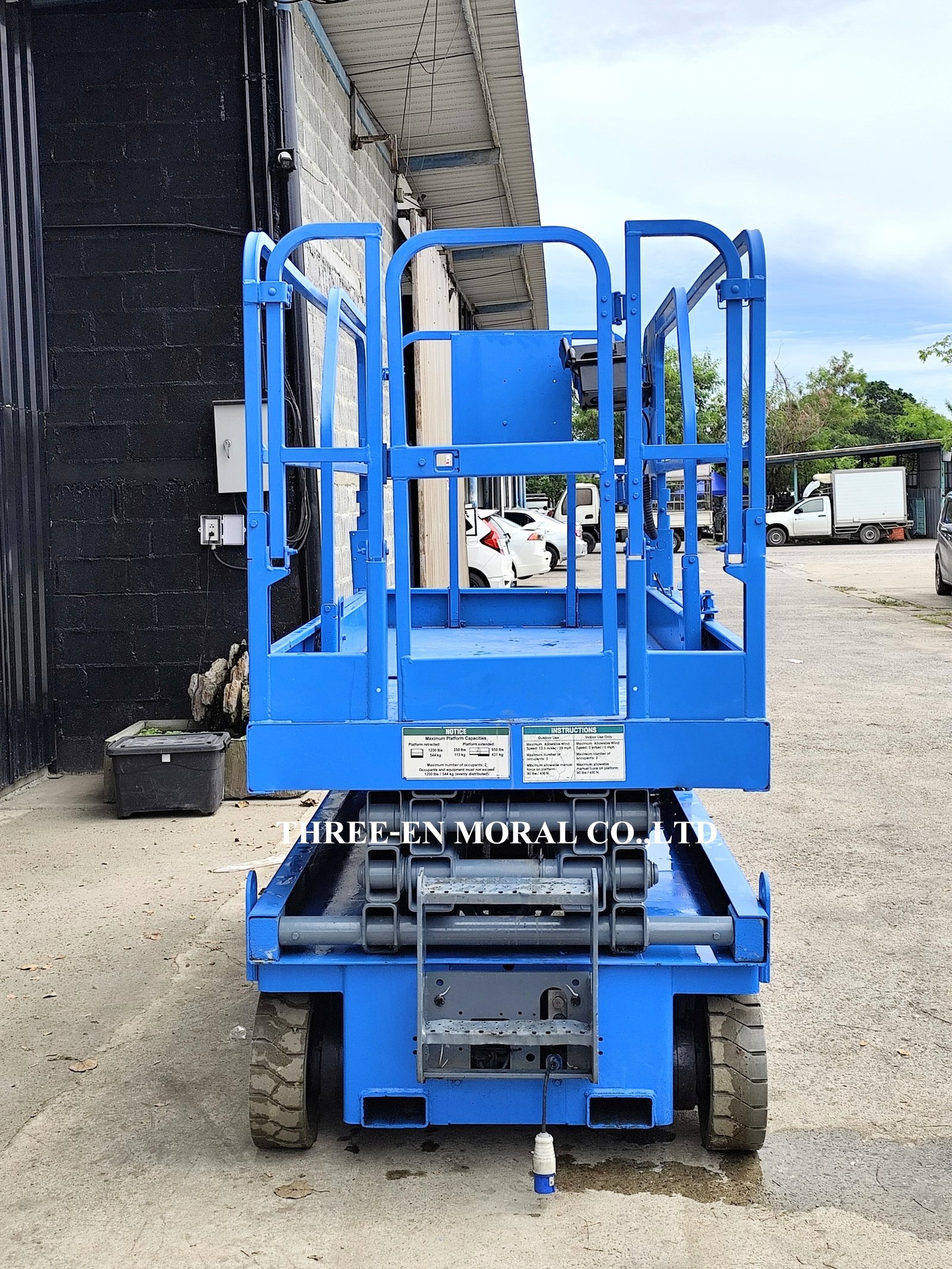 รถกระเช้า Scissor Lift Genie GS-2046 รถกระเช้า Scissor Lift Genie GS-2046