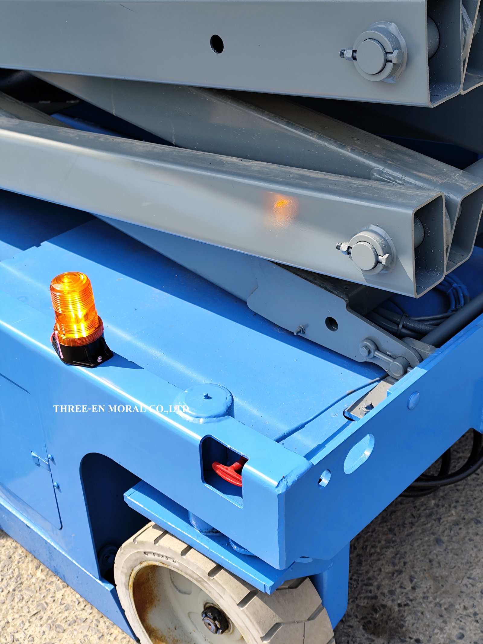 รถกระเช้า Scissor Lift Genie GS-2646 รถกระเช้า Scissor Lift Genie GS-2646