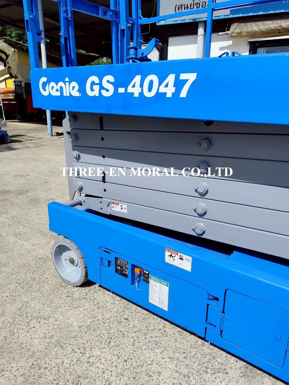 รถกระเช้า Scissor Lift Genie GS-4047