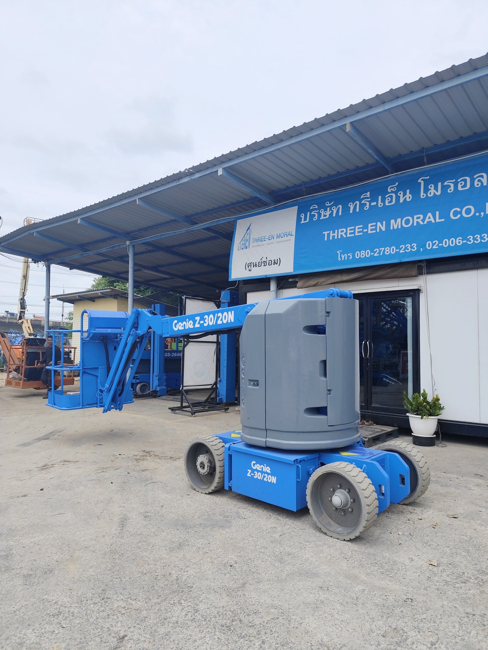 รถกระเช้า Boom Lift Genie Z30-20N