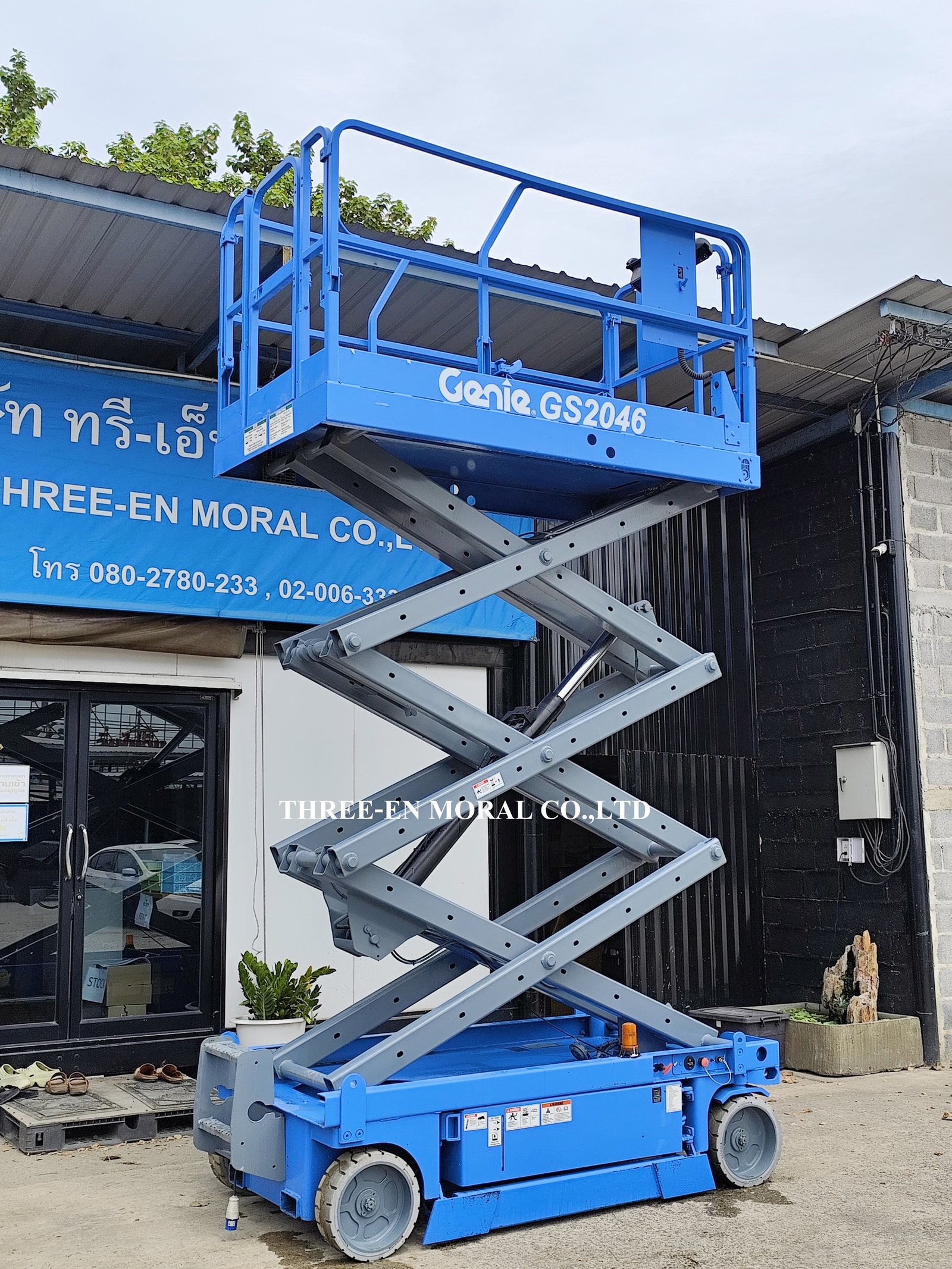 รถกระเช้า Scissor Lift Genie GS-2046 รถกระเช้า Scissor Lift Genie GS-2046