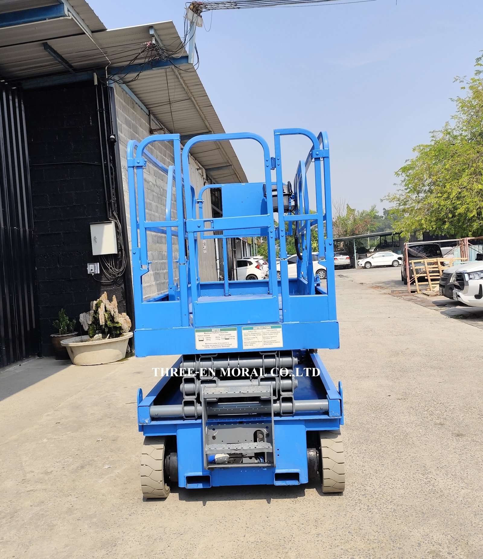 รถกระเช้า Scissor Lift Genie GS-2046 รถกระเช้า Scissor Lift Genie GS-2046