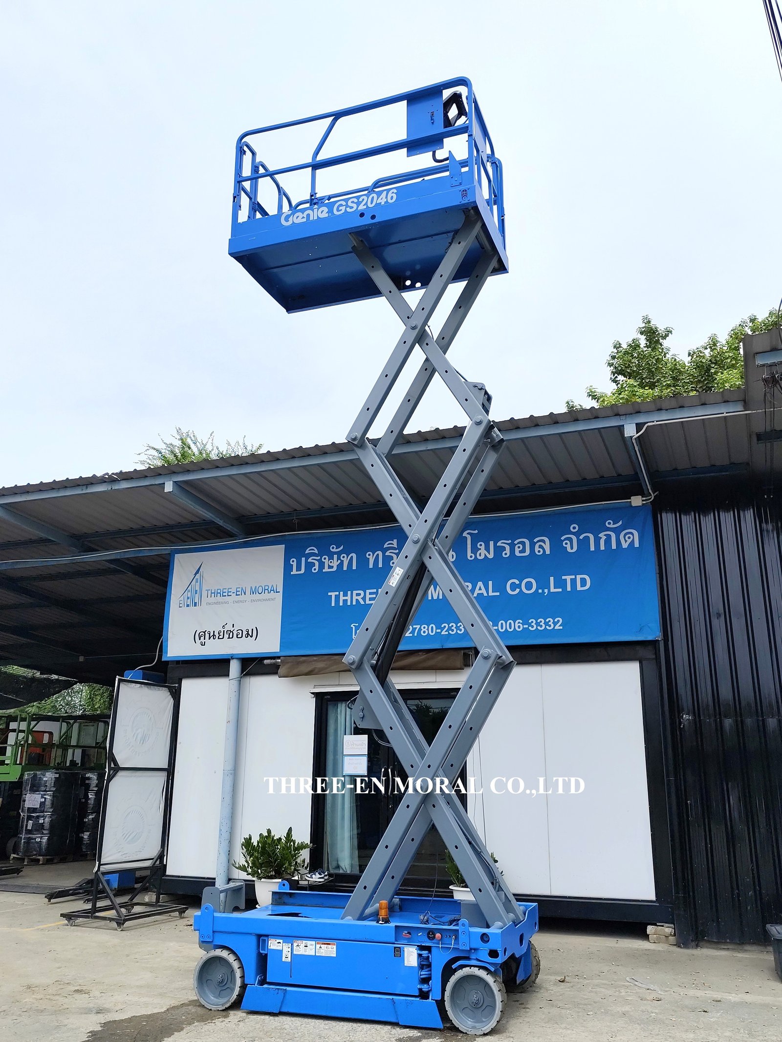 รถกระเช้า Scissor Lift Genie GS-2046 รถกระเช้า Scissor Lift Genie GS-2046