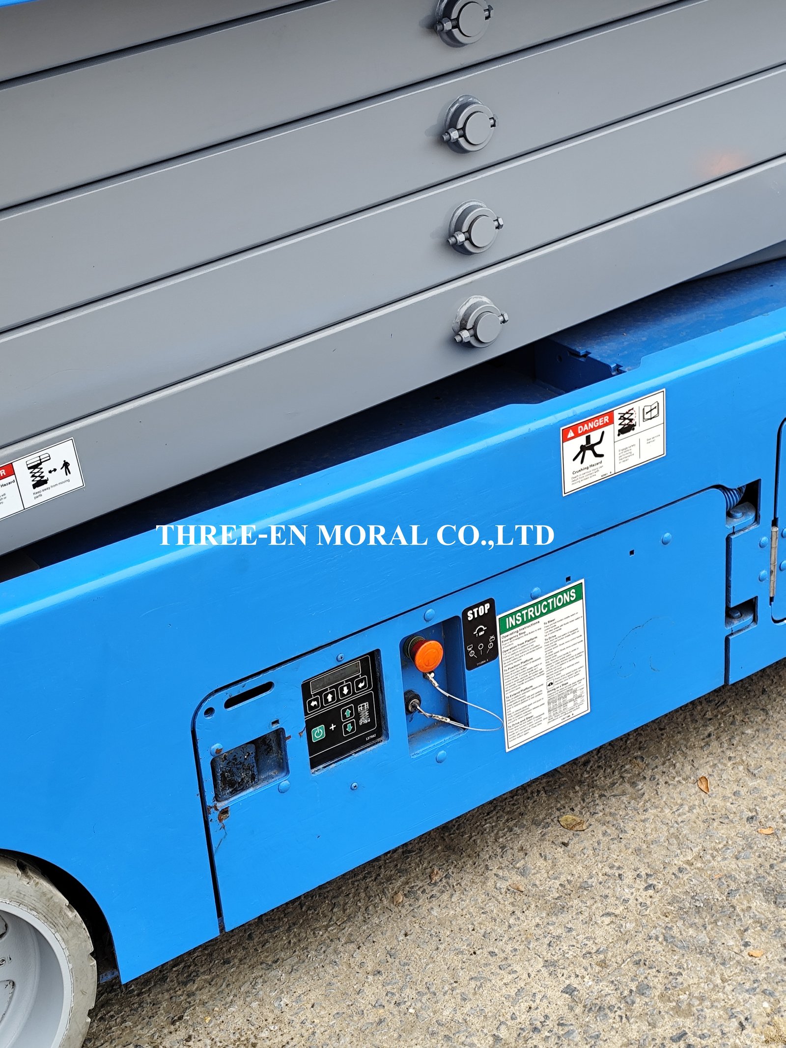 รถกระเช้า Scissor Lift Genie GS-3246 รถกระเช้า Scissor Lift Genie GS-3246