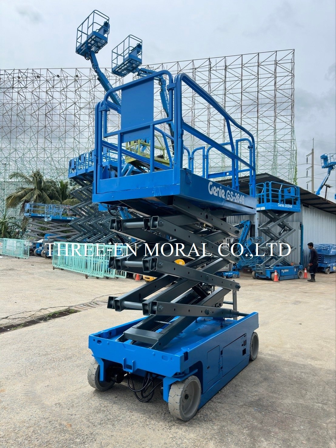 รถกระเช้า Scissor Lift Genie GS-2646 รถกระเช้า Scissor Lift Genie GS-2646