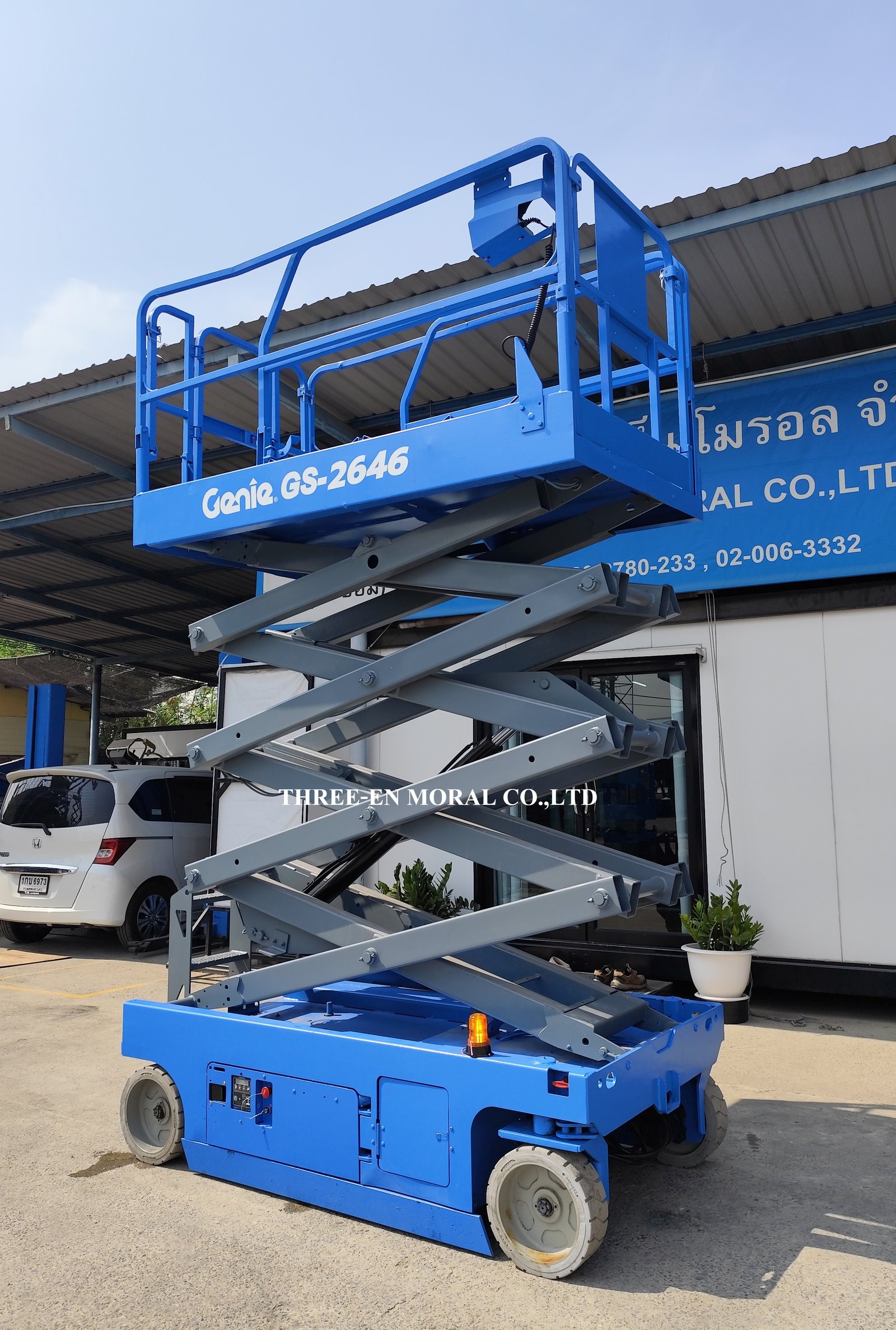 รถกระเช้า Scissor Lift Genie GS-2646 รถกระเช้า Scissor Lift Genie GS-2646