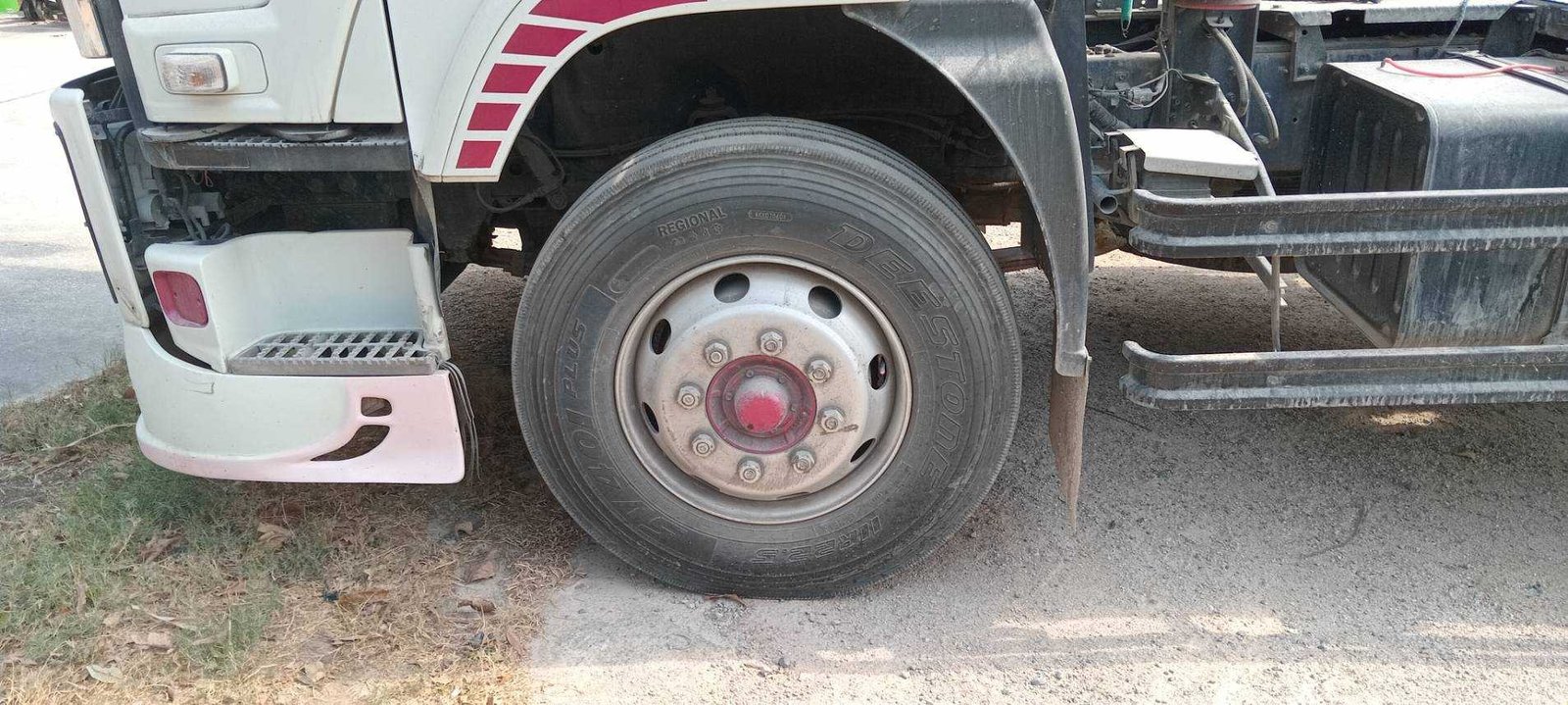 รถลากจูง ISUZU ปี 2012