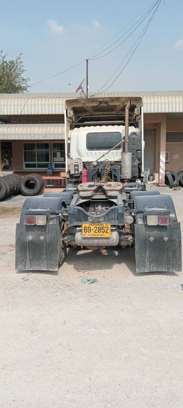 รถลากจูง ISUZU ปี 2012