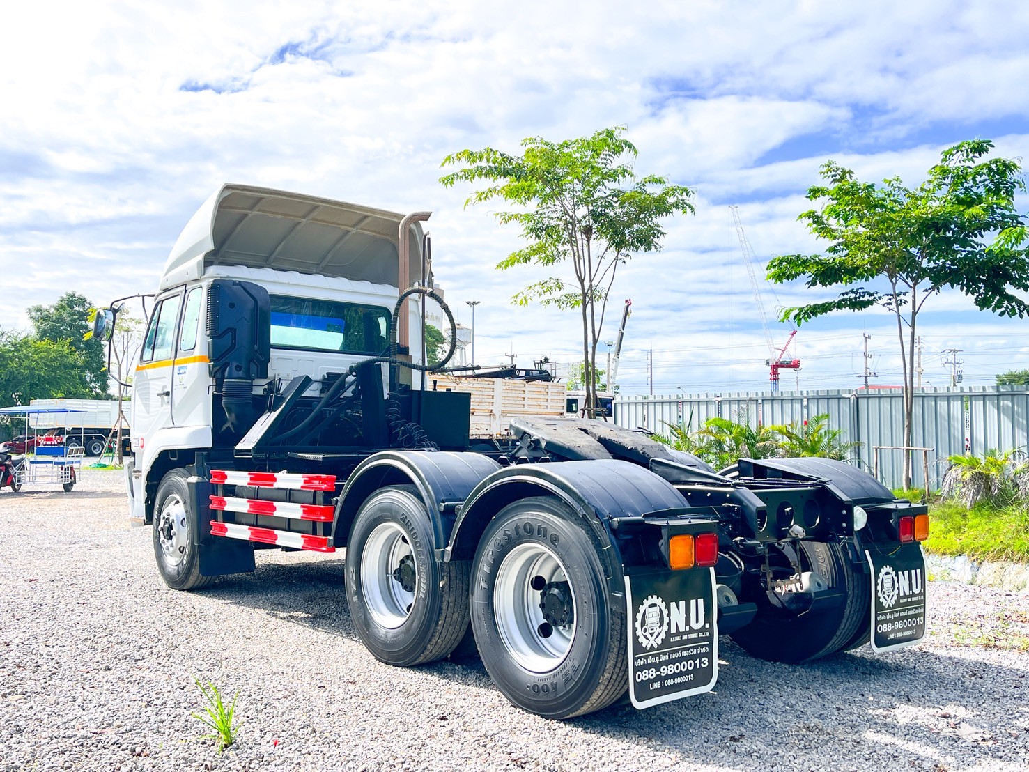 หัวลาก NISSAN UD 330 แรงม้า ปี 2553 หัวลาก NISSAN UD 330 แรงม้า ปี 2553