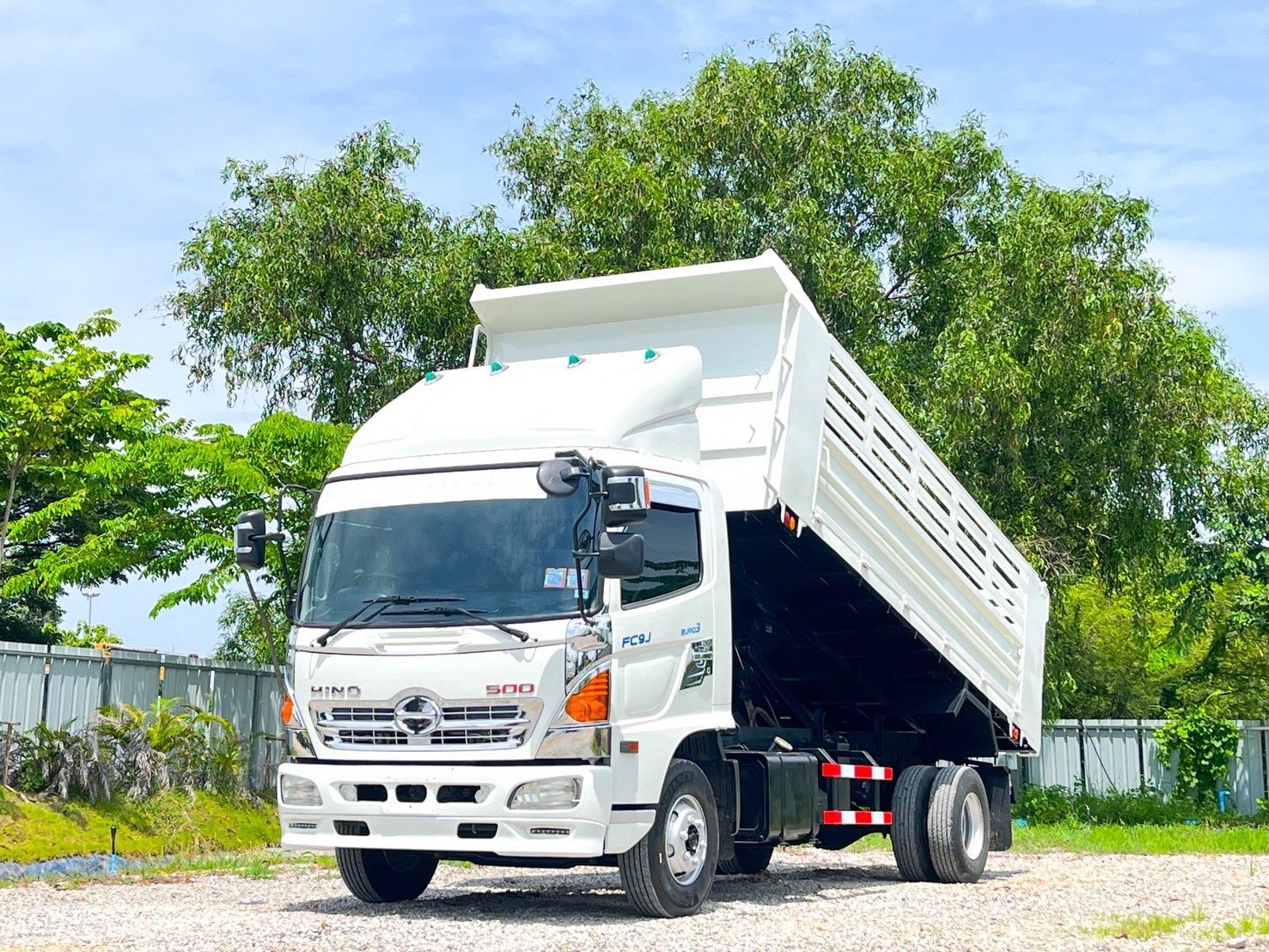 6ล้อดัมพ์ HINO 210 แรงม้า ปี 2565