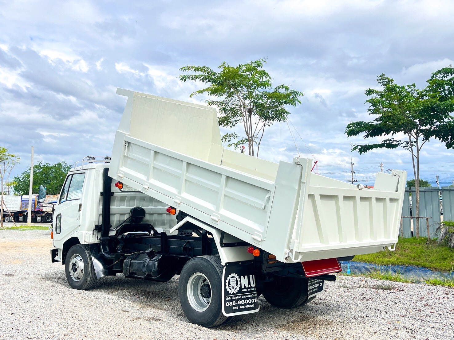 6 ล้อดัมพ์ HINO 117 แรงม้า 6 ล้อดัมพ์ HINO 117 แรงม้า