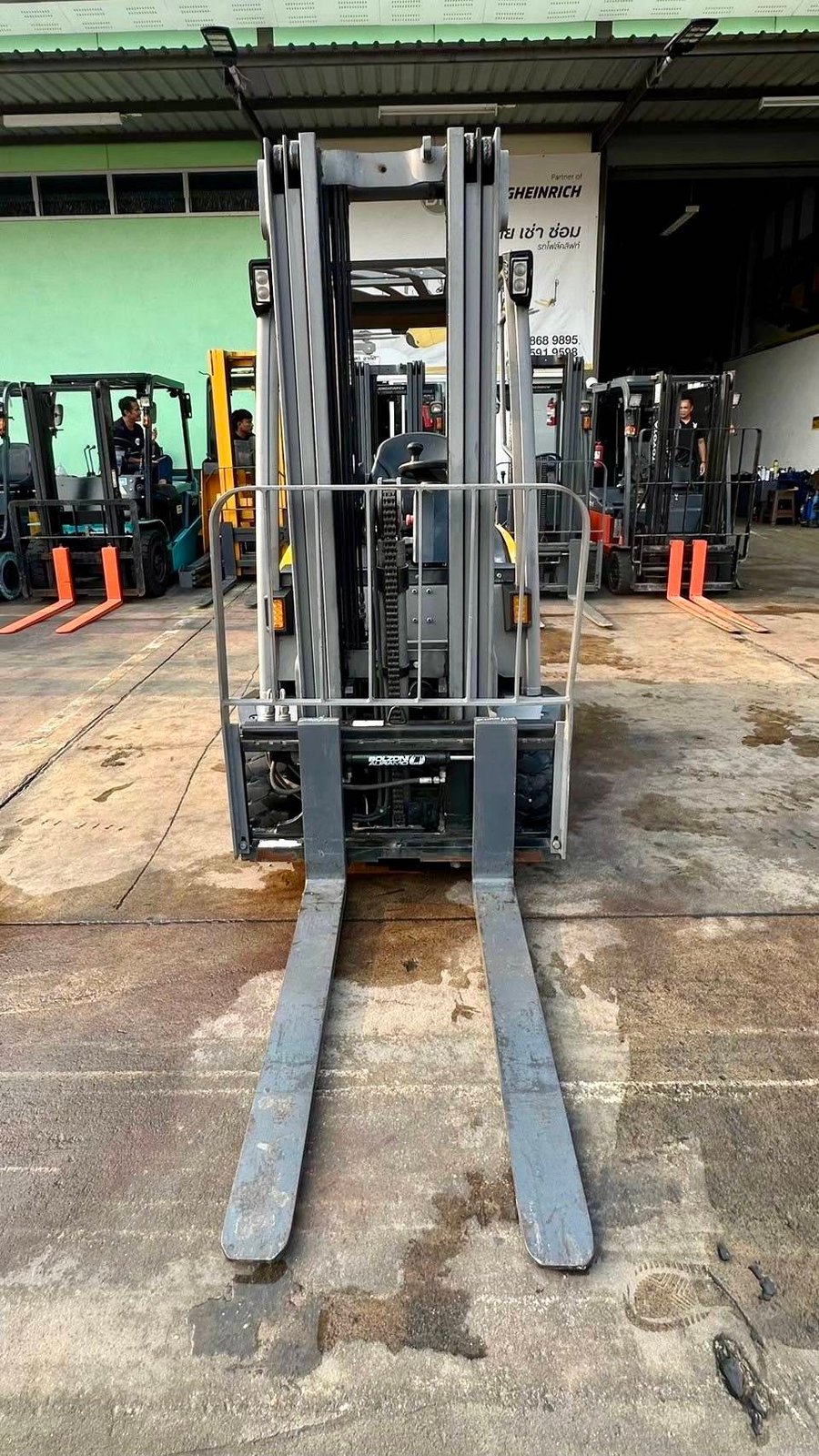 200 รถไฟฟ้านั่งขับ Jungheinrich EFGMC 320 G+E 480DZ 200 รถไฟฟ้านั่งขับ Jungheinrich EFGMC 320 G+E 480DZ