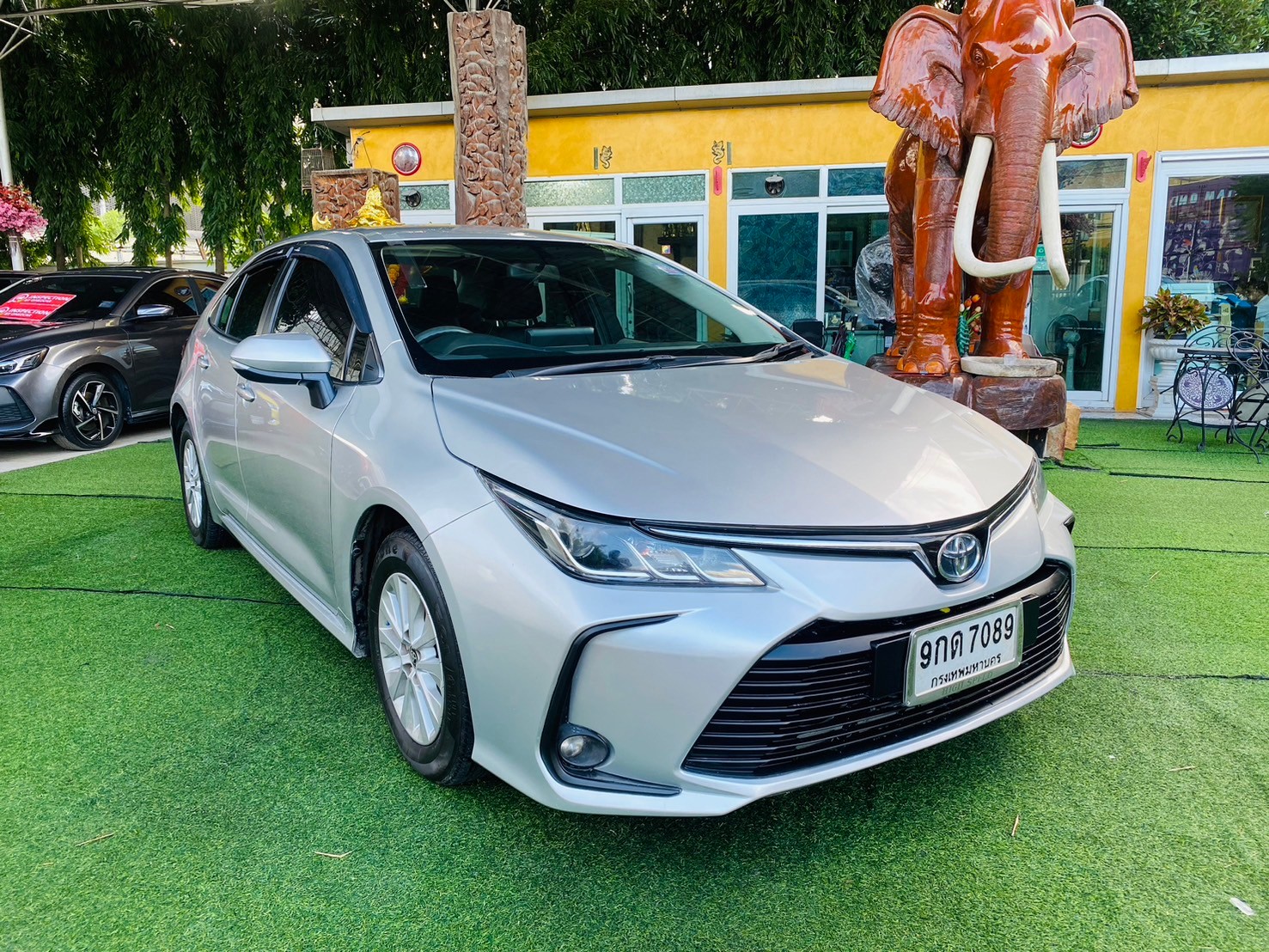 ออกรถ O บาท #TOYOTA ALTIS 1.6 Limo ปี 2019