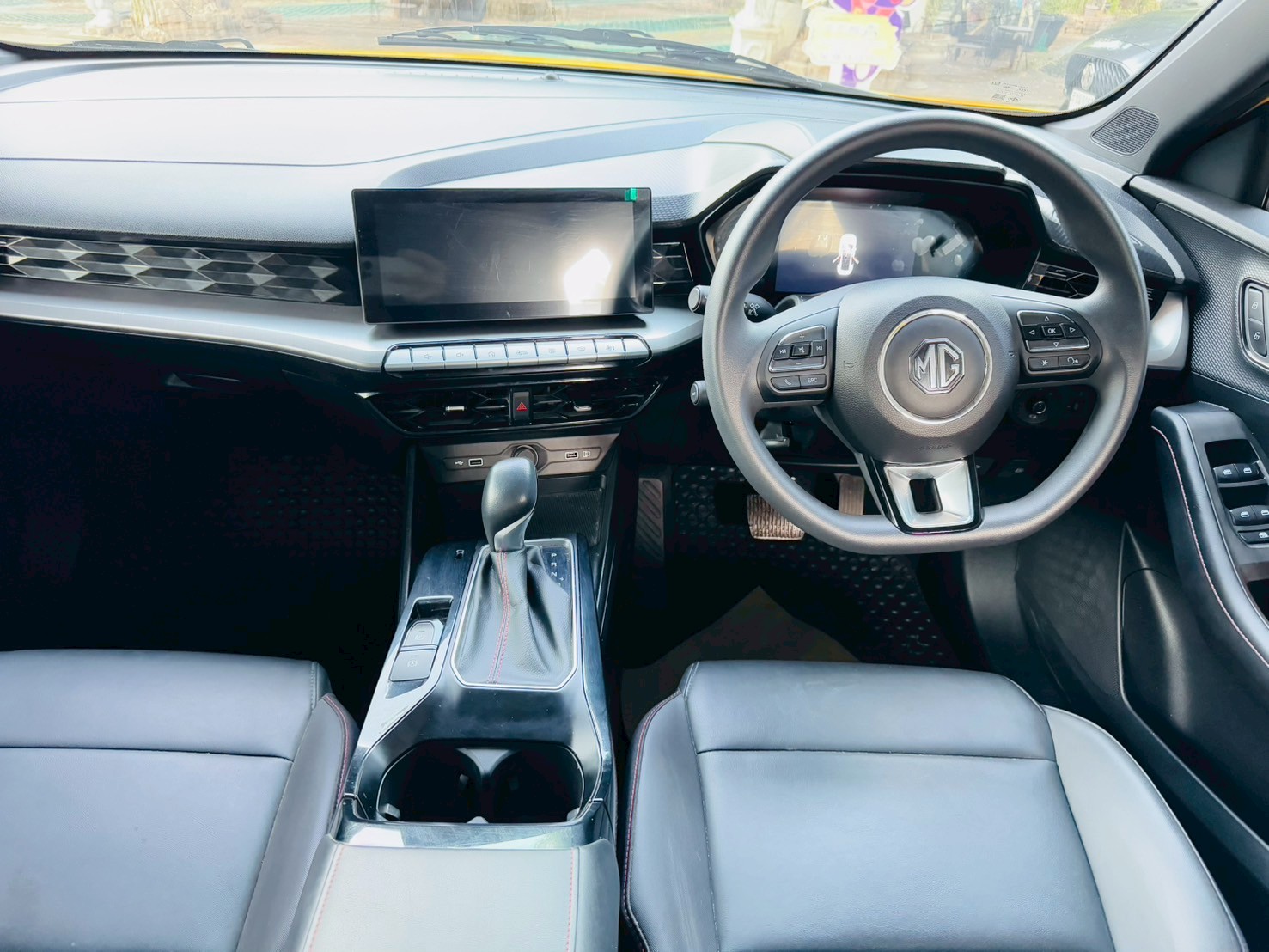 ไมล์แท้ 6,xxx กม #MG 5 1.5 D+ ซันรูฟ ปี 2025