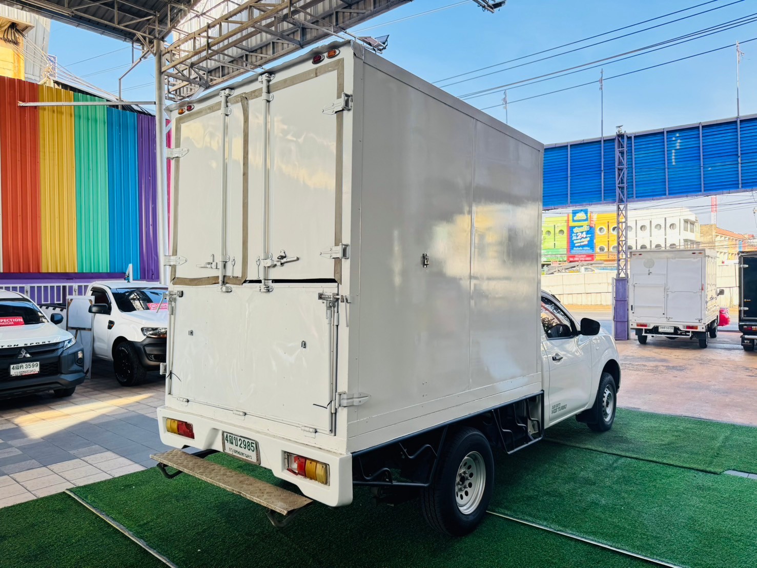 ตู้แห้ง + เสริมแหนบแล้ว #NISSAN NP300 2.5 SL ตอนเดียว ปี 2019