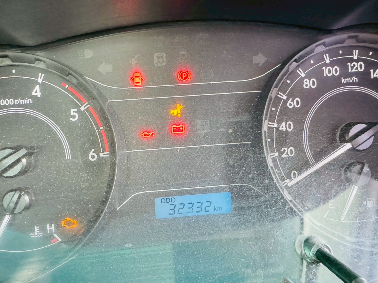 ไมล์แท้ 32,xxx กม กระบะพื้นเรียบ #TOYOTA REVO ตอนเดียว 2.4 J Plus ปี 2019