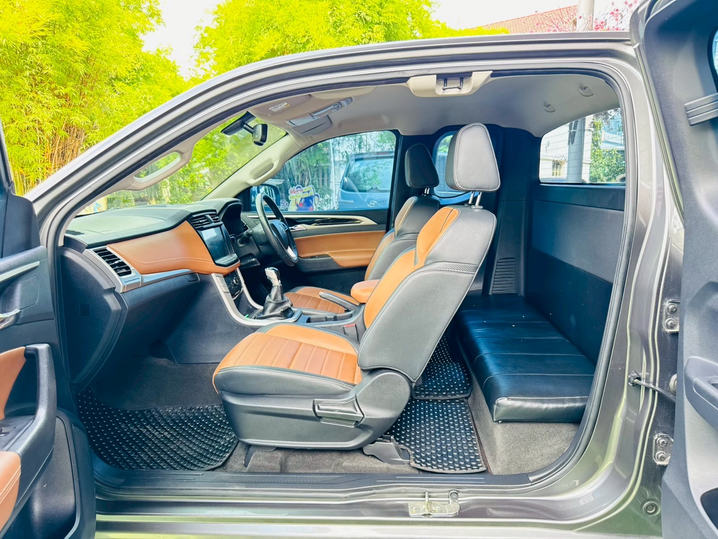 ไมล์แท้ 24,xxx กม #MG EXTENDER GIANTCAB 2.0 GRAND X ปี 2022