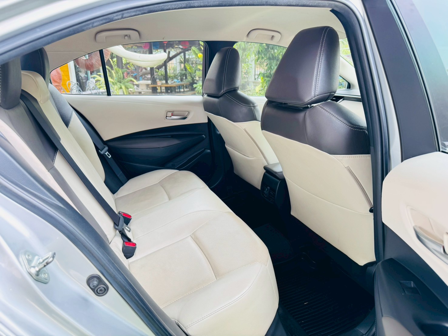 ☑️ไม่ต้องใช้เงินออกรถซักบาท #TOYOTA ALTIS 1.6 G ปี 2019