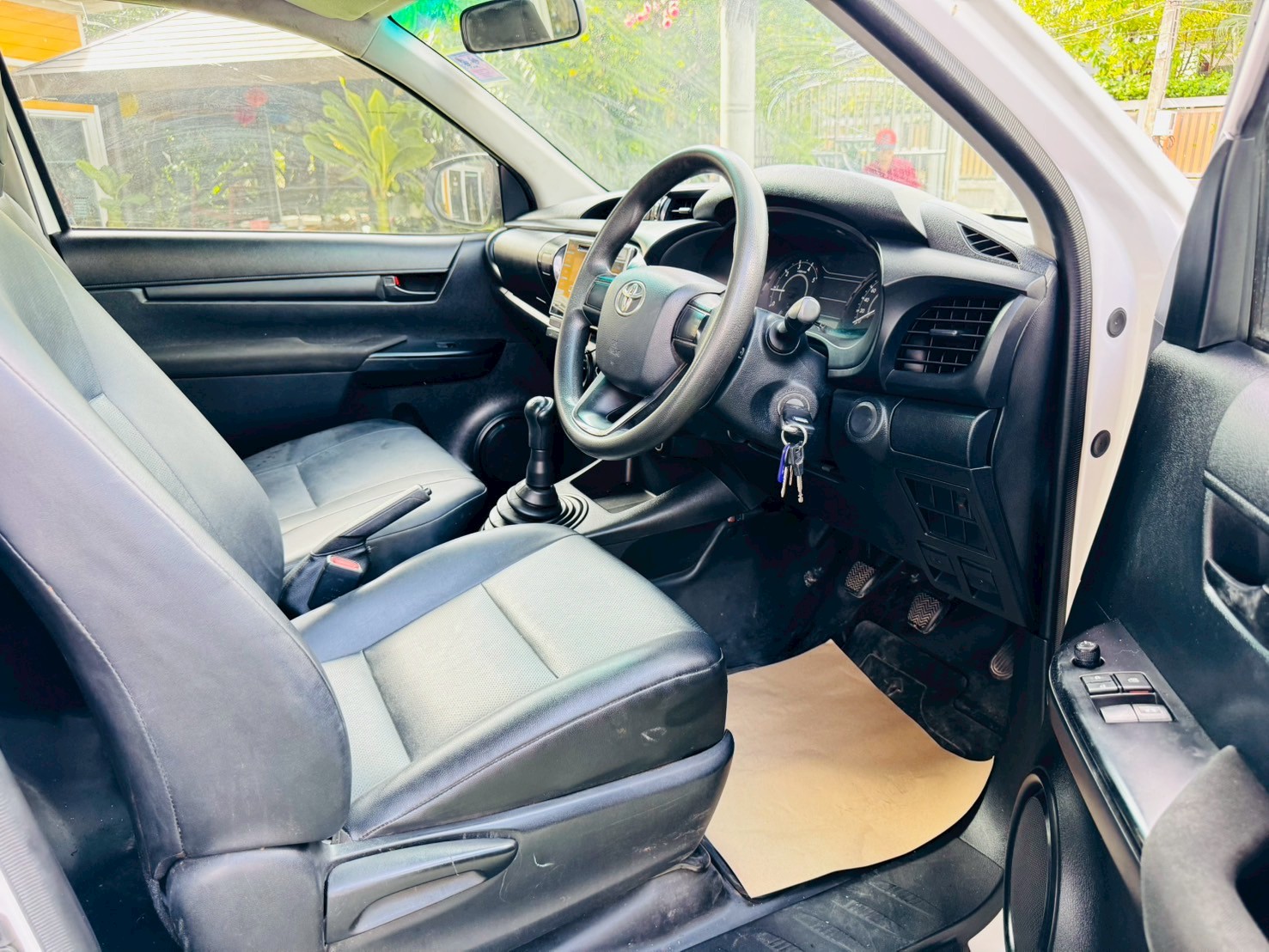 ไมล์แท้ 32,xxx กม กระบะพื้นเรียบ #TOYOTA REVO ตอนเดียว 2.4 J Plus ปี 2019