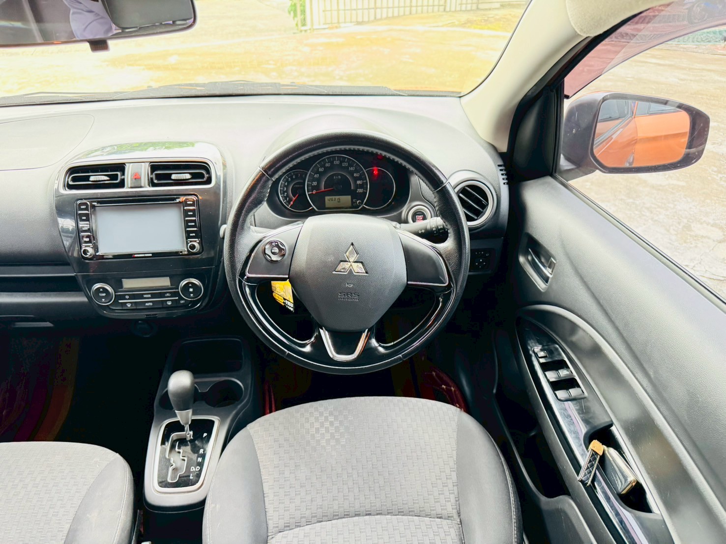 MITSUBISHI MIRAGE 1.2 GLS 2016✅เจ้าของมือเดียวออกป้ายแดง กุญแจสำรองครบ