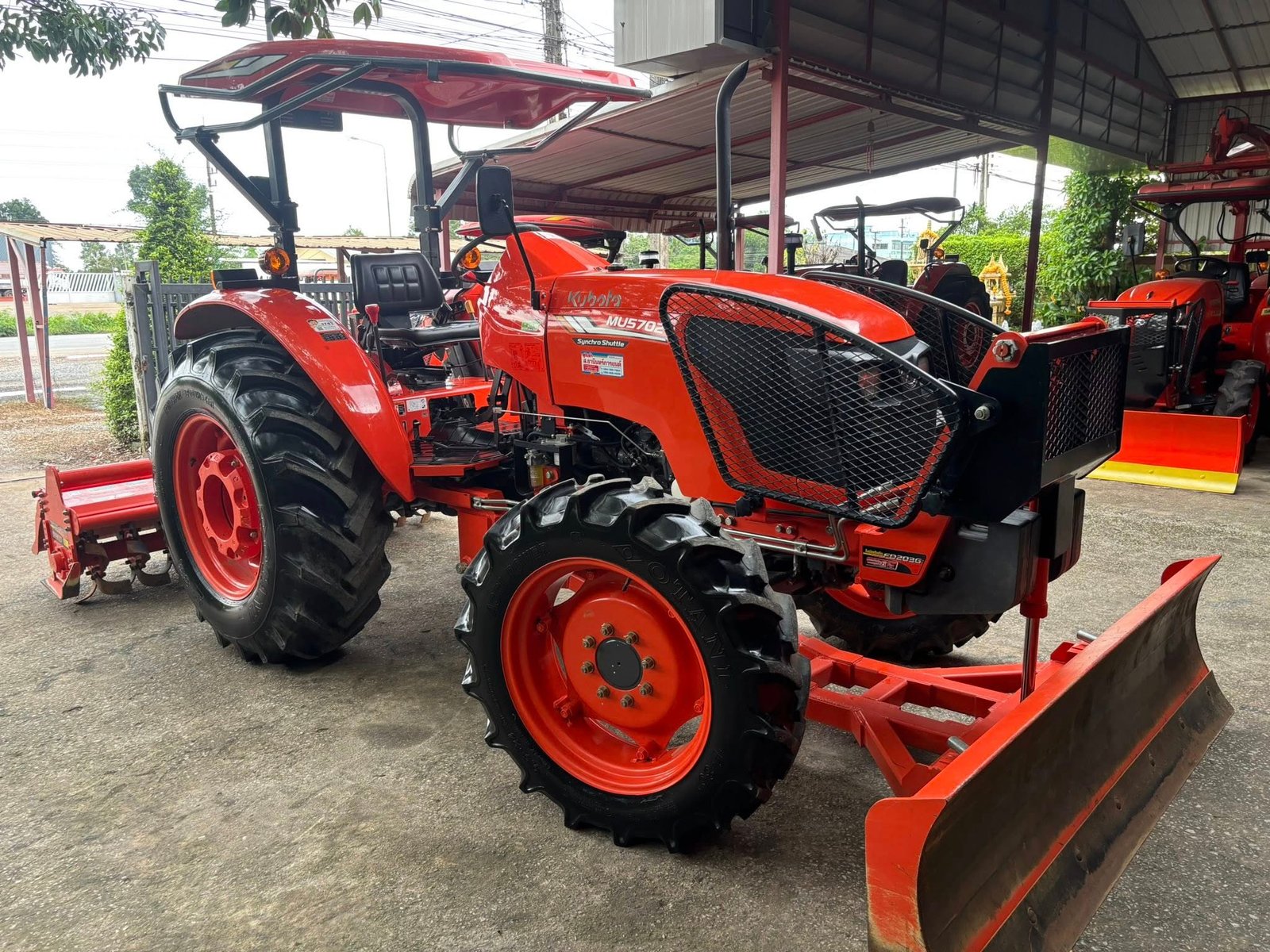 🚜 Kubota #MU5702(4WD)