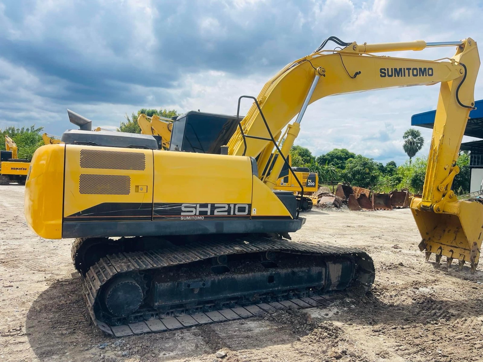 รถแบคโฮ SH210F-6 ไฟฟ้าครบ รถแบคโฮ SH210F-6 ไฟฟ้าครบ