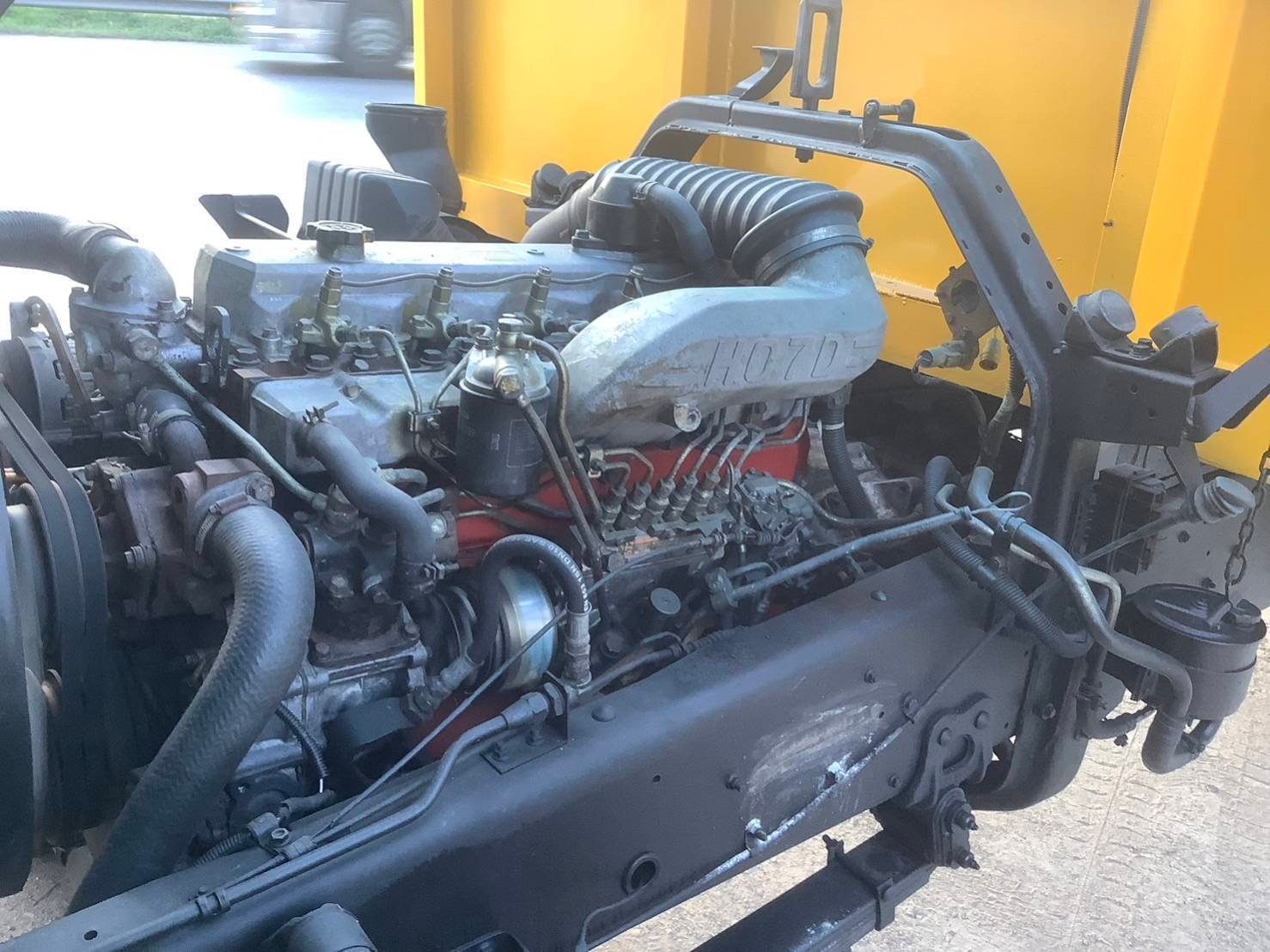 HINO3H 195แรงปี37 กระบะท้ายลาด HINO3H 195แรงปี37 กระบะท้ายลาด