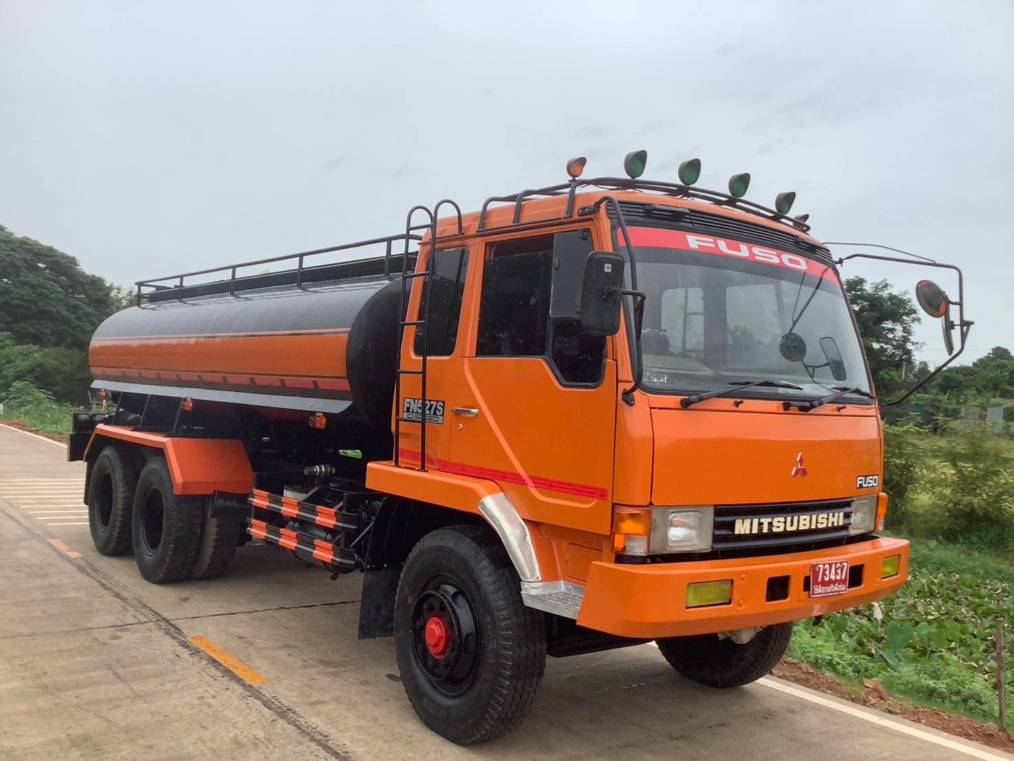 Mitsubishi Fuso 2เพลา ปี46 รถบรรทุกน้ำ15,000ลิตร