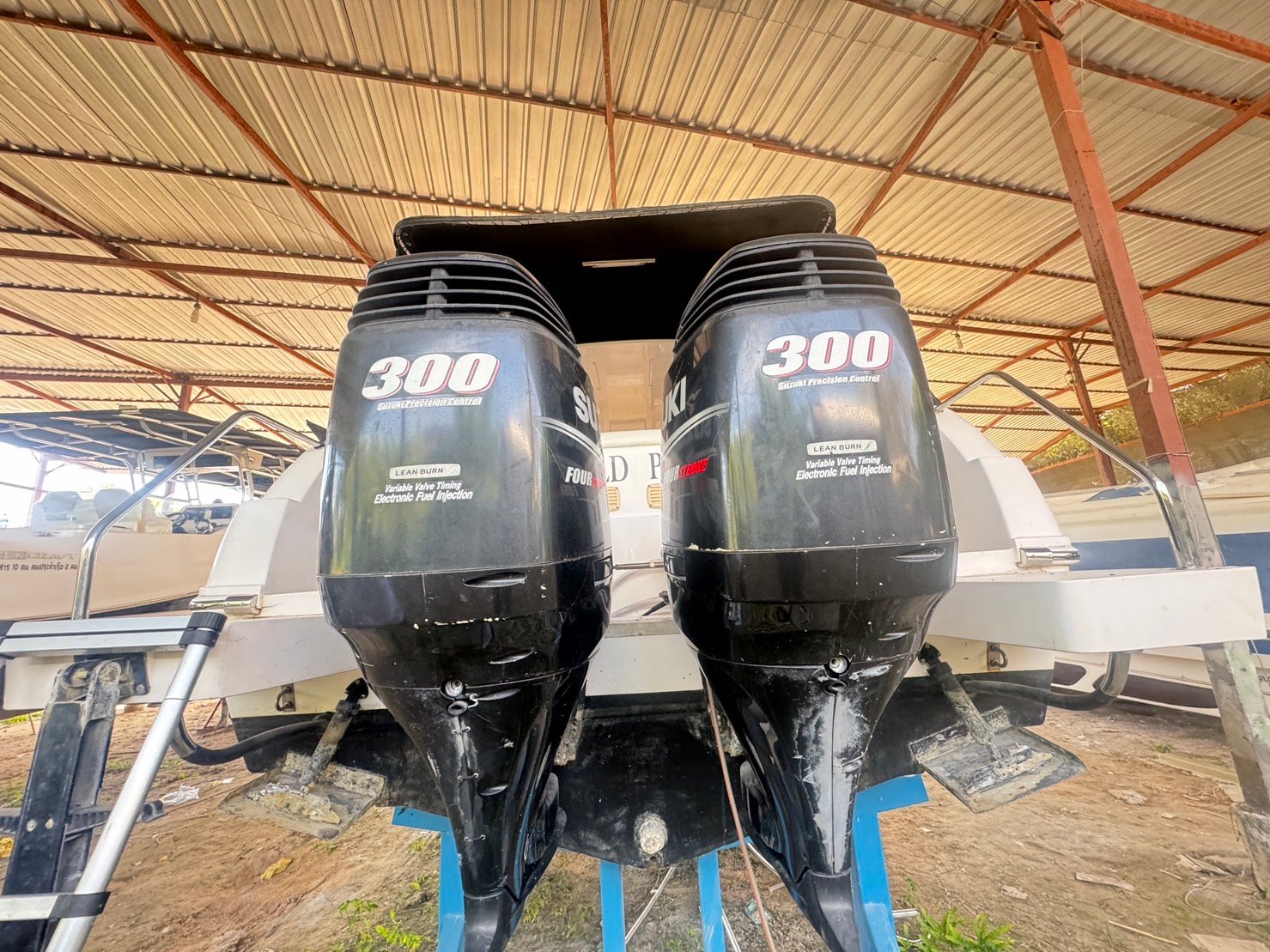 ขายเรือสปีดโบ้ท 📌📌SPEED BOAT SILVERCRAFT 36 HT- 2 X 300 hp ขายเรือสปีดโบ้ท 📌📌SPEED BOAT SILVERCRAFT 36 HT- 2 X 300 hp
