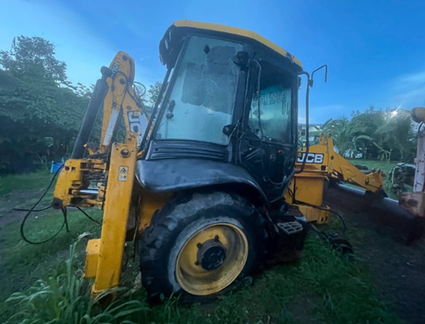 JCB 3CX-4WD ปี 2013 รถตักหน้า-ขุดหลัง