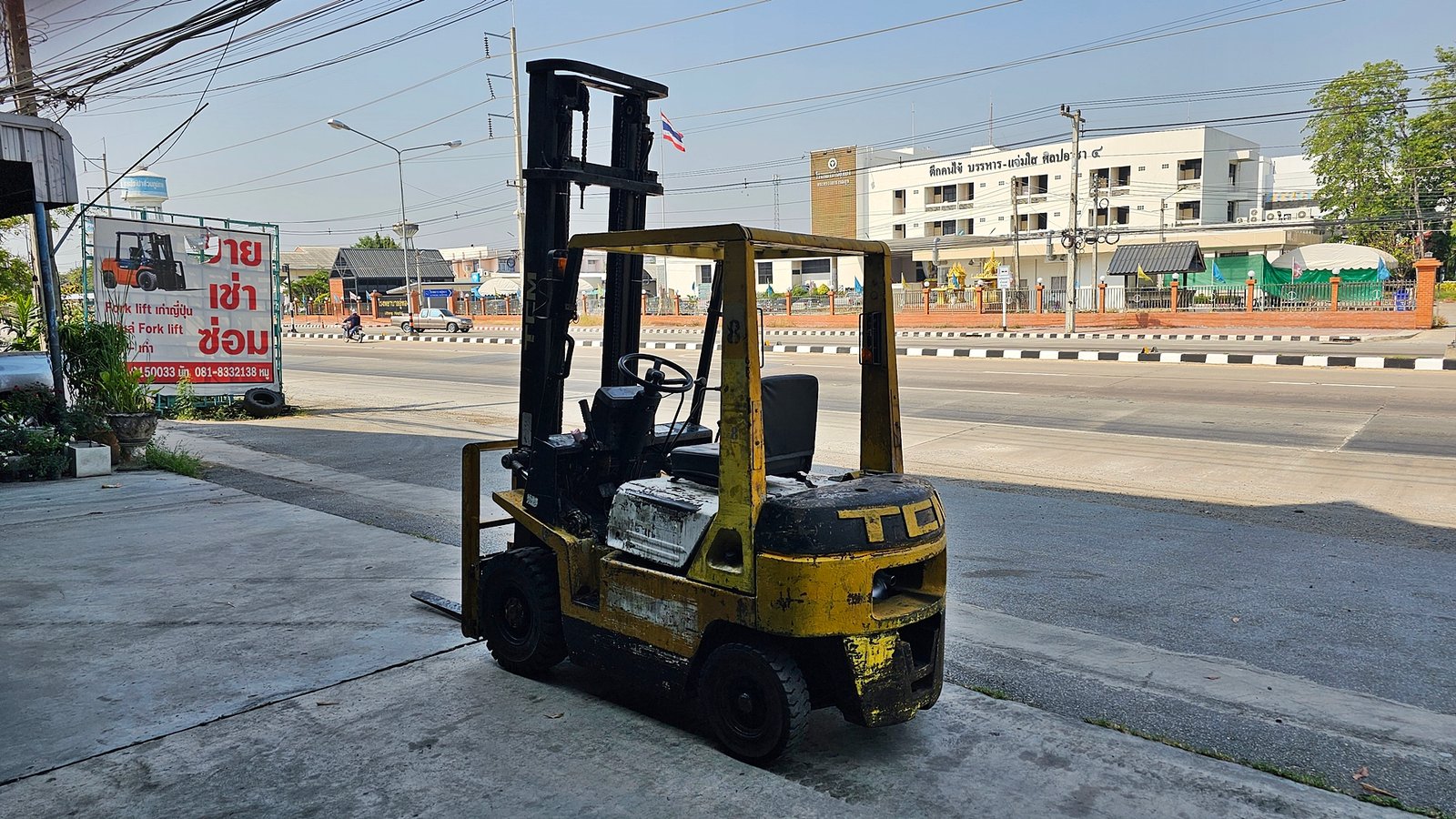 รถยก รถยก tcm z17 1.5 ตัน ดีเซล เกียร์ธรรมดา เสา 4.5 เมตร
