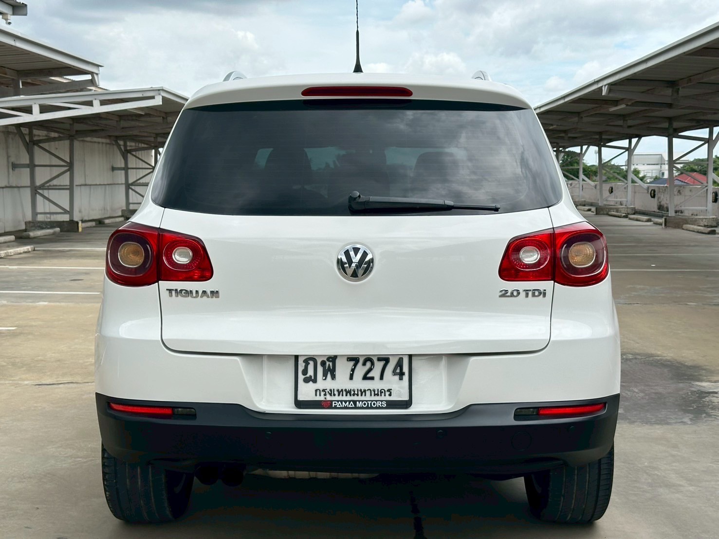 Volkswagen Tiguan TDi 4Motion 2.0L Diesel Turbo Panaromic Glass Roof Volkswagen Tiguan TDi 4Motion 2.0L Diesel Turbo Panaromic Glass Roof