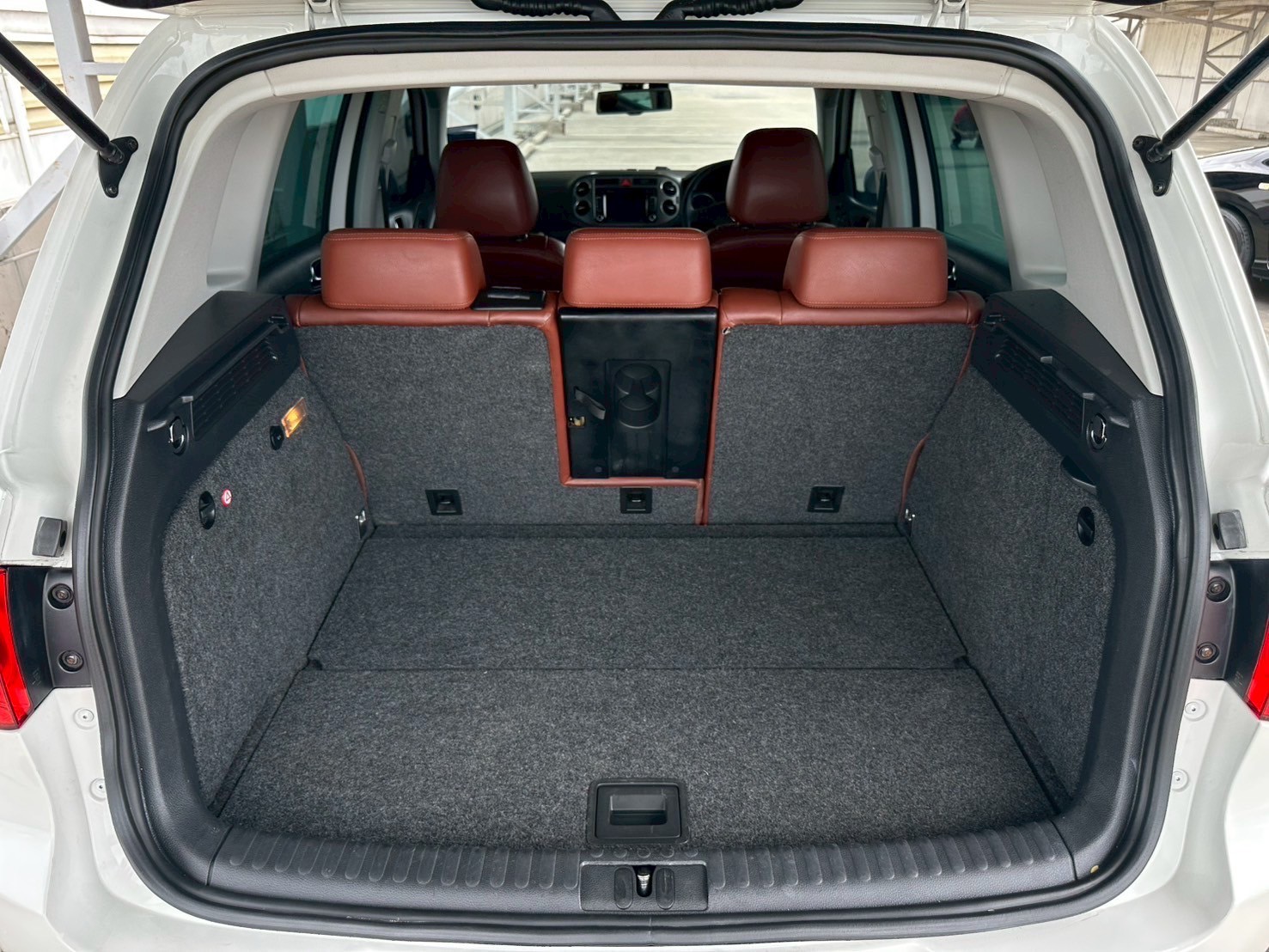 Volkswagen Tiguan TDi 4Motion 2.0L Diesel Turbo Panaromic Glass Roof