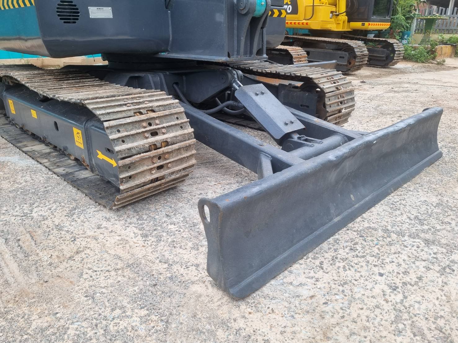 KOBELCO sk60-8 เจ้าของขายเอง ขายถูก ส่งฟรี KOBELCO sk60-8 เจ้าของขายเอง ขายถูก ส่งฟรี